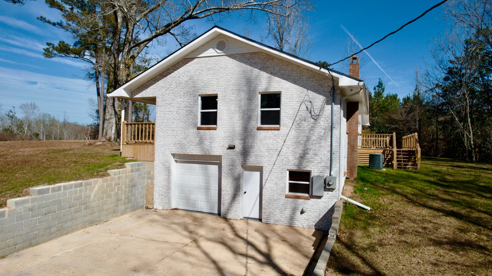 5700 Old Highway 5 North