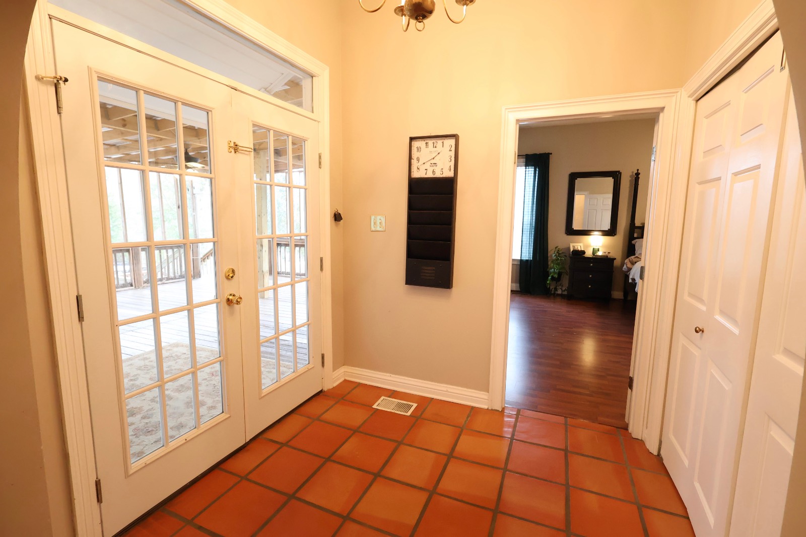 400 Golfview Drive