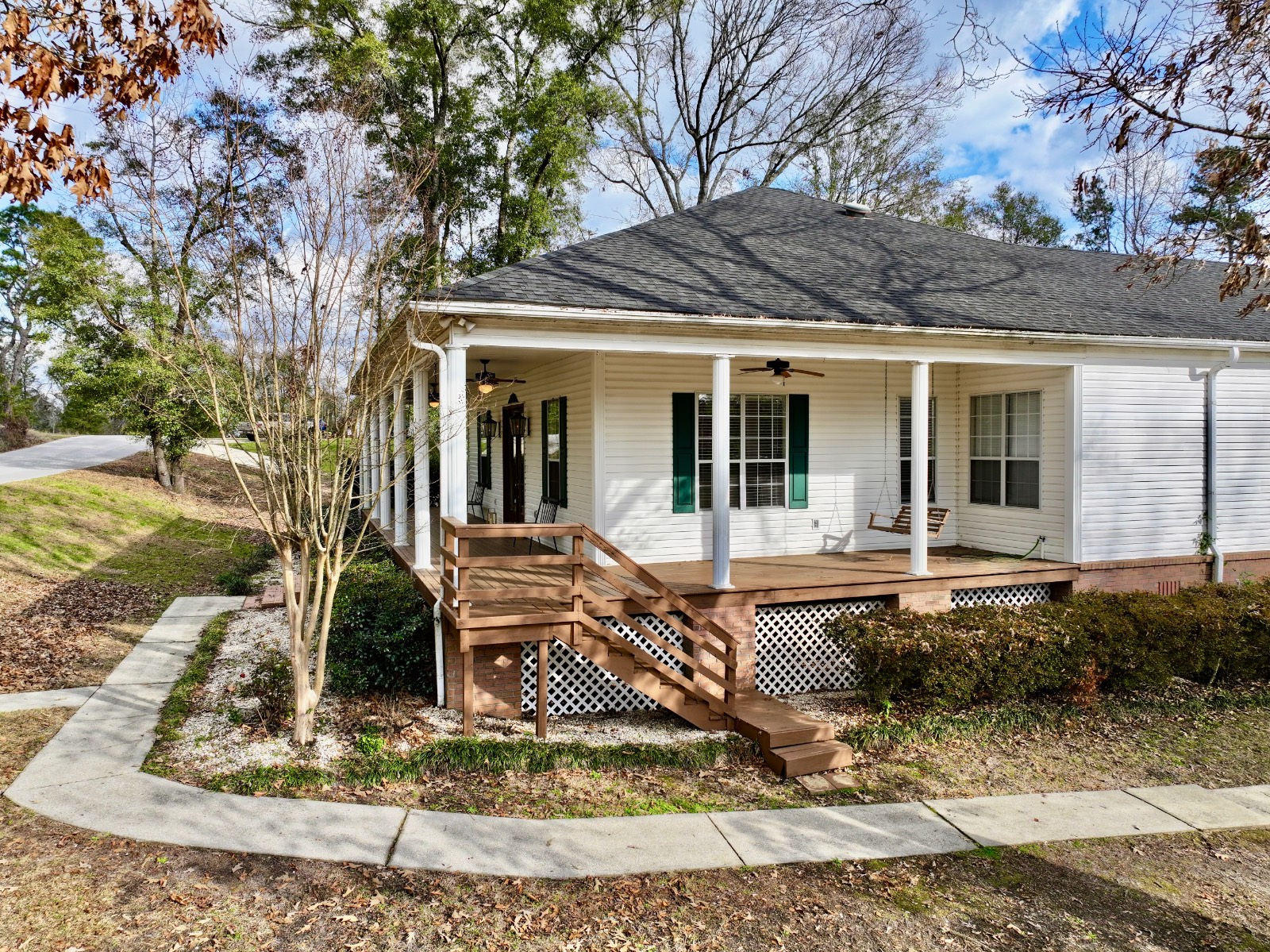 400 Golfview Drive