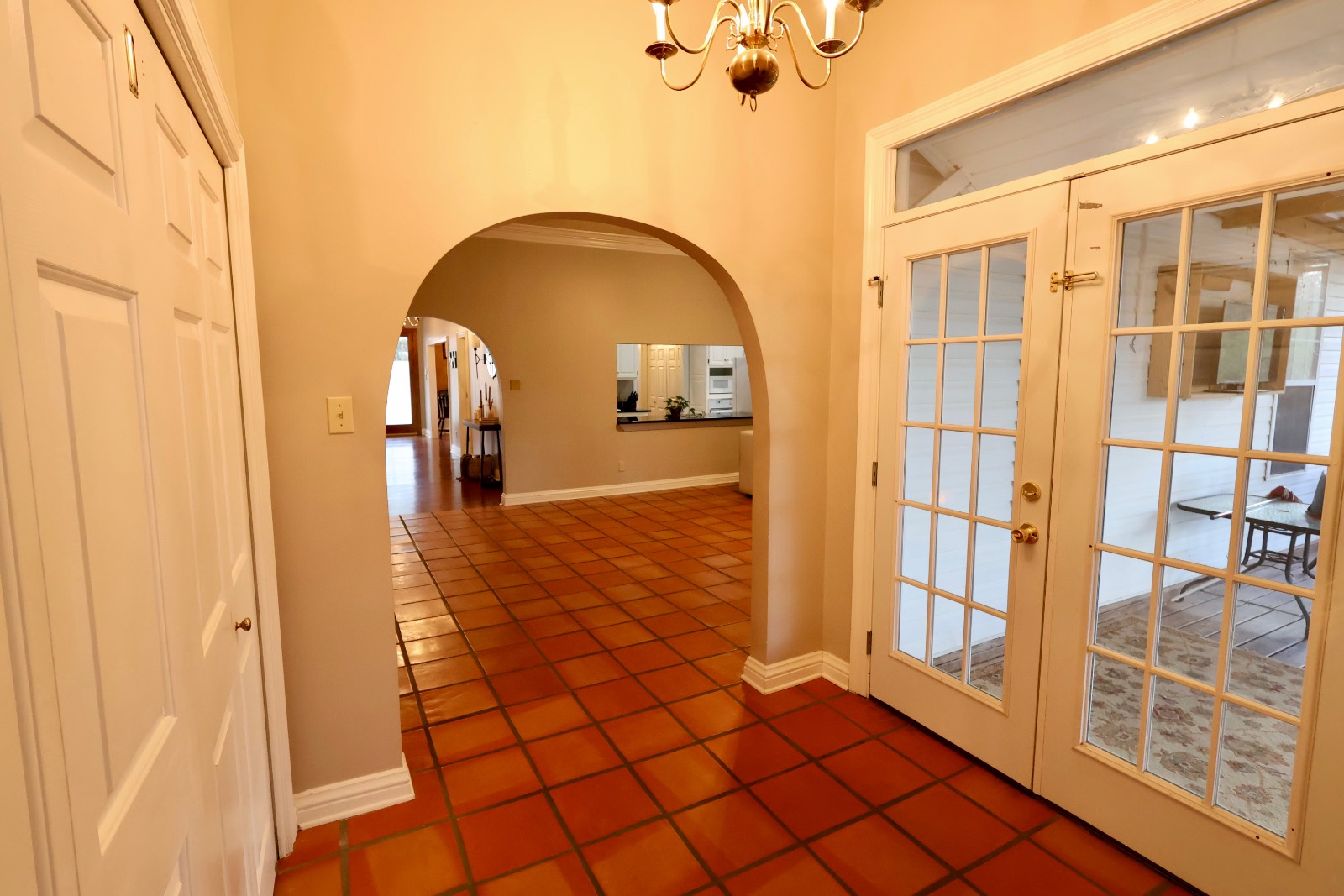 400 Golfview Drive
