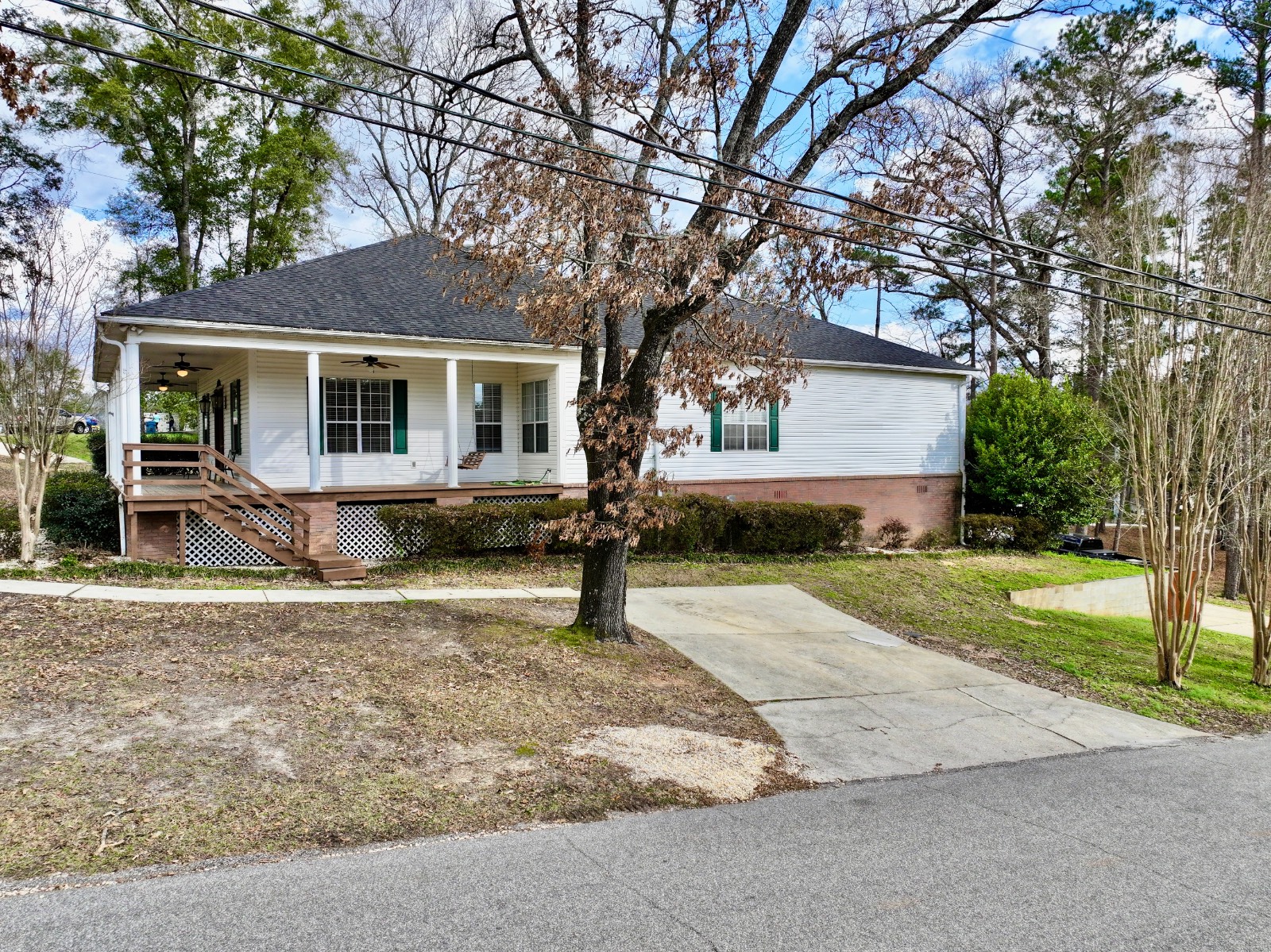 400 Golfview Drive