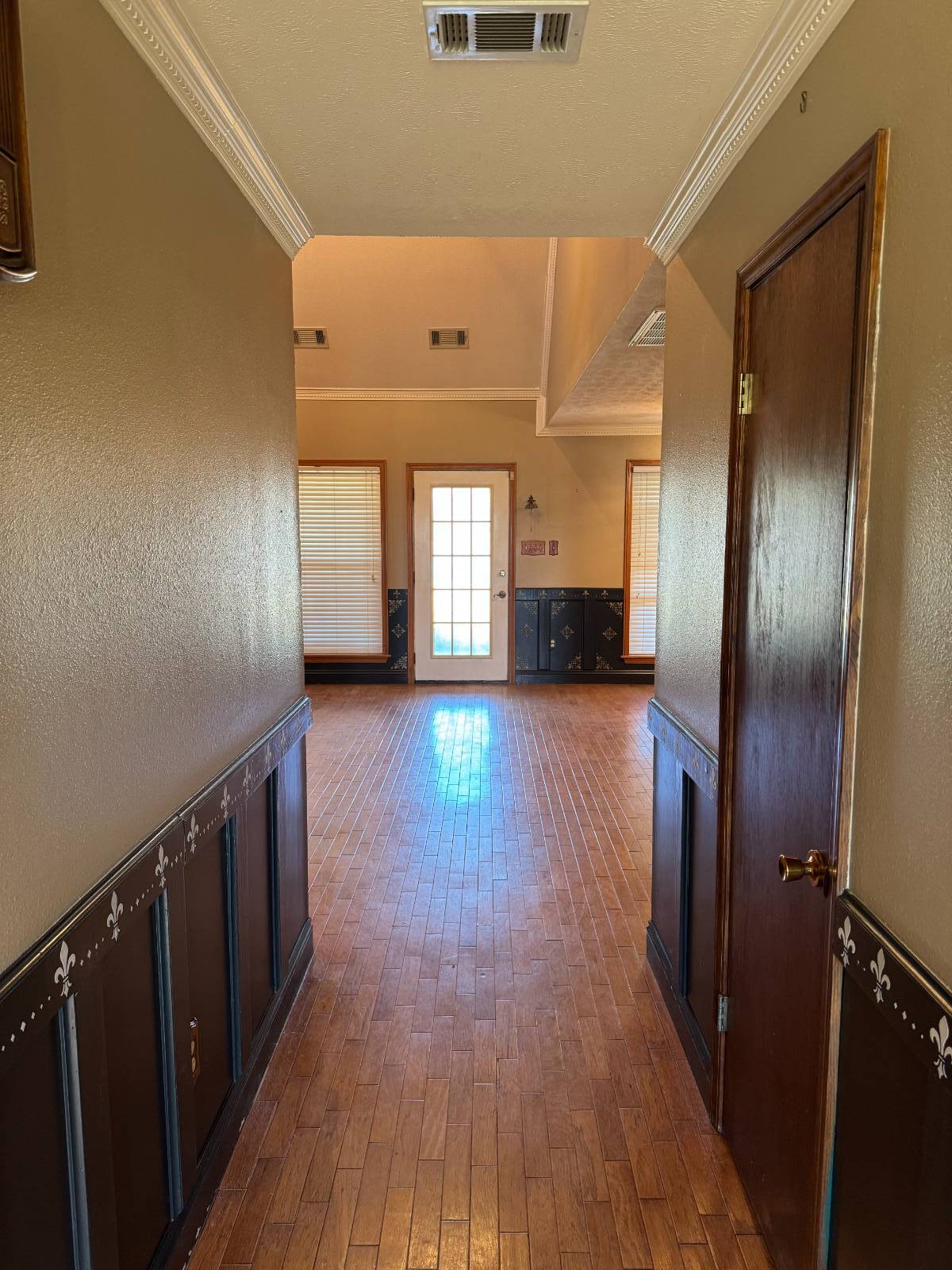 383 Central Avenue
