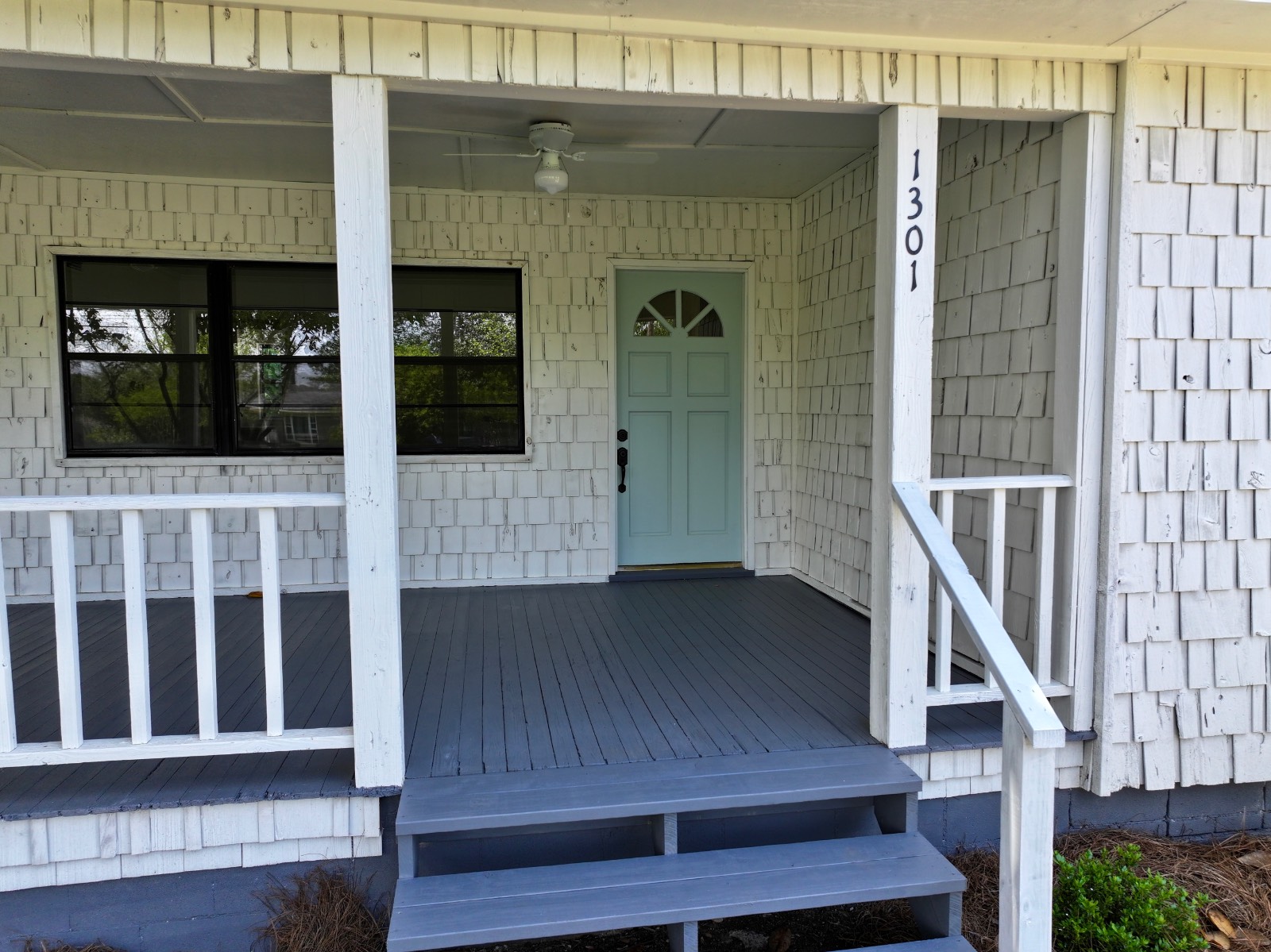 1301 Meadowbrook Lane