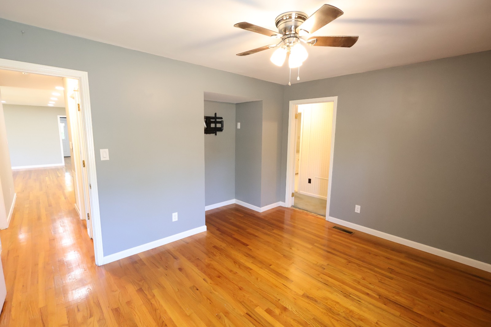 180 Half Acre Circle