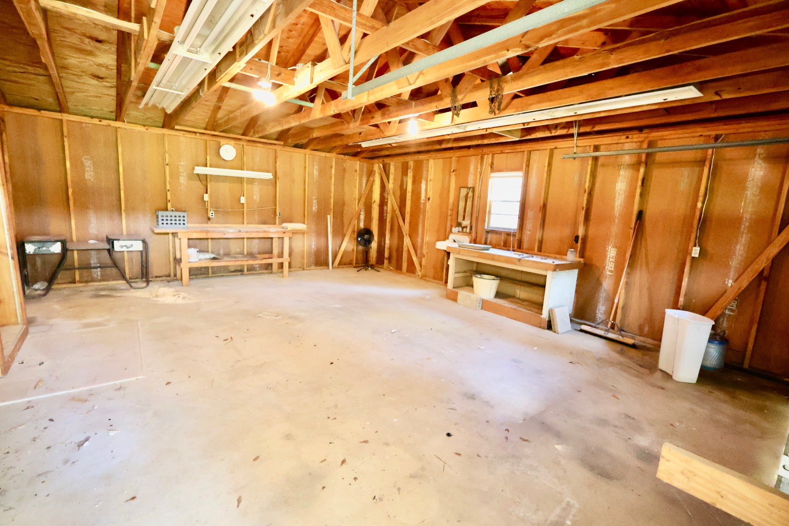 180 Half Acre Circle