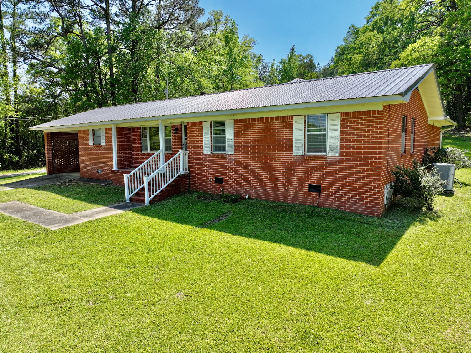 180 Half Acre Circle