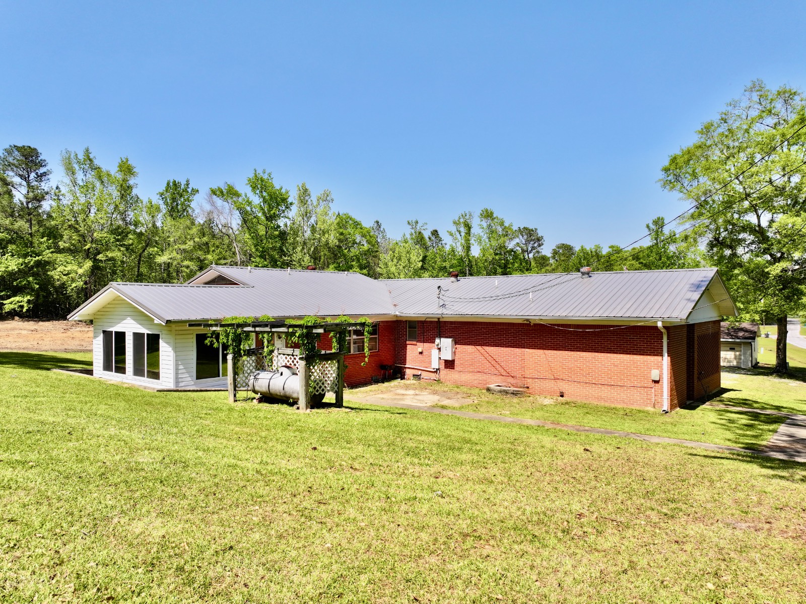 180 Half Acre Circle