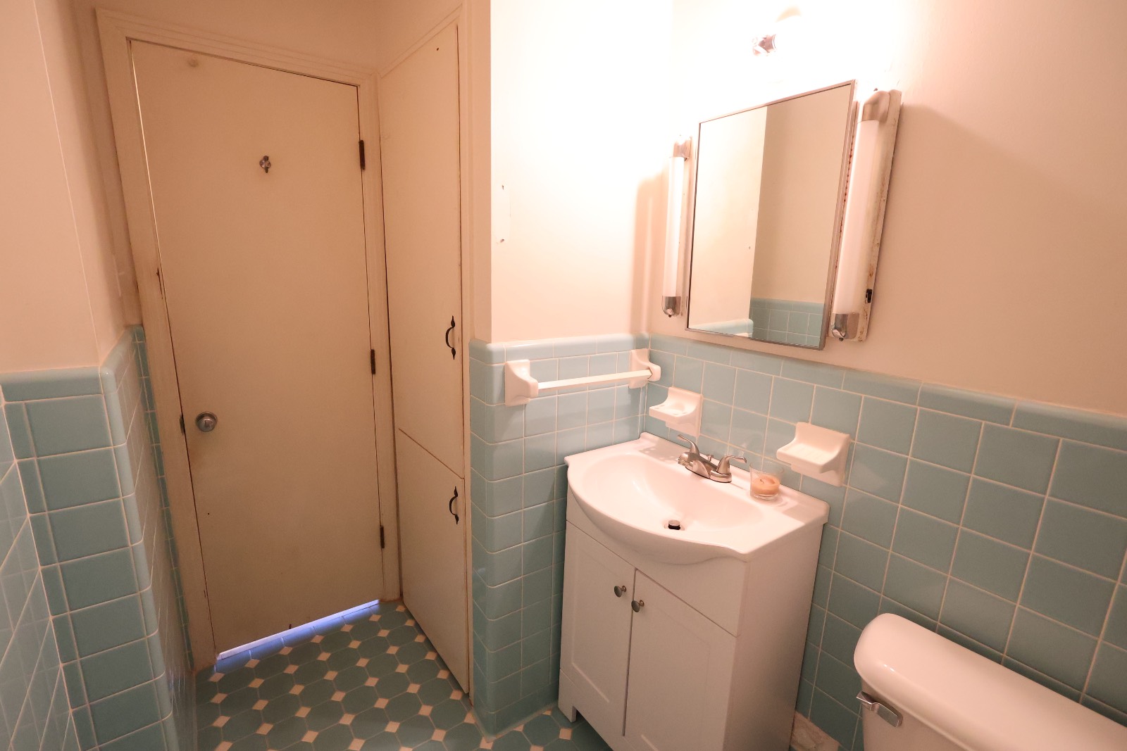 180 Half Acre Circle