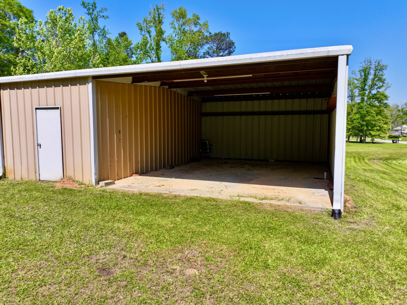 180 Half Acre Circle