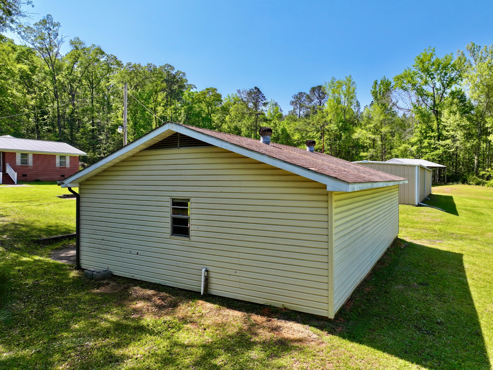 180 Half Acre Circle