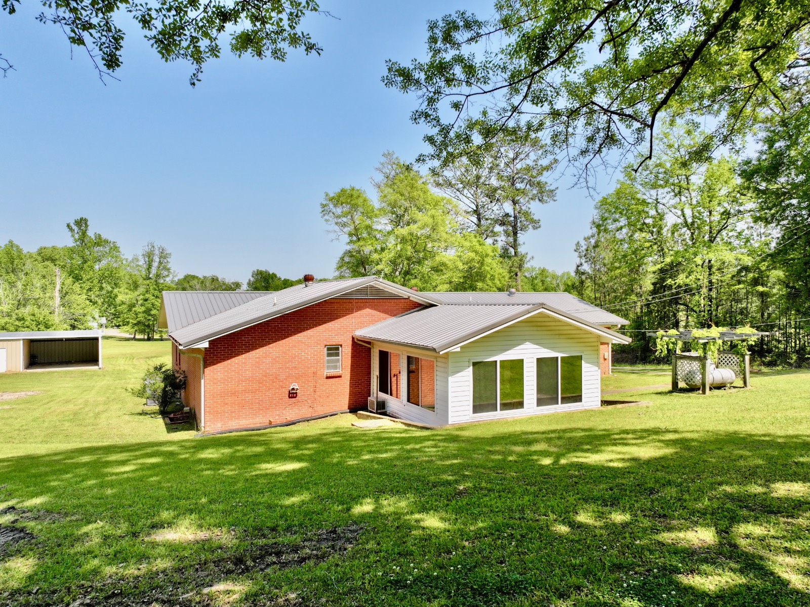 180 Half Acre Circle
