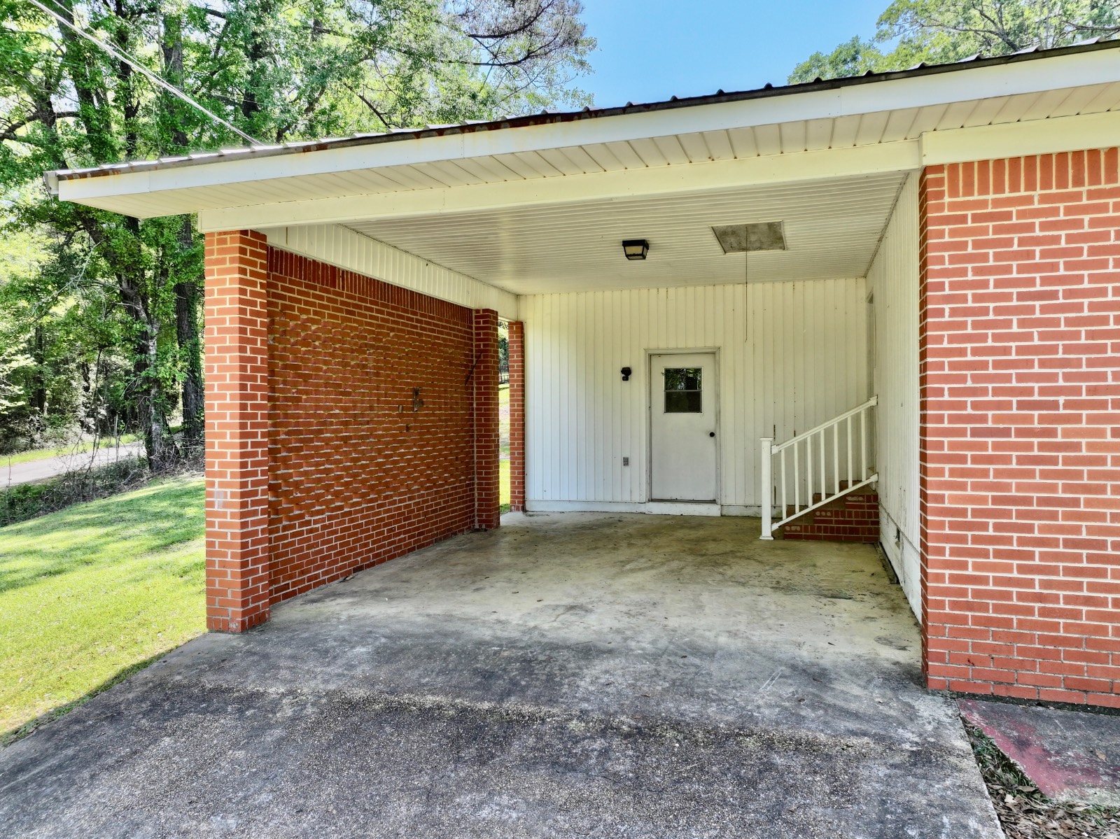 180 Half Acre Circle