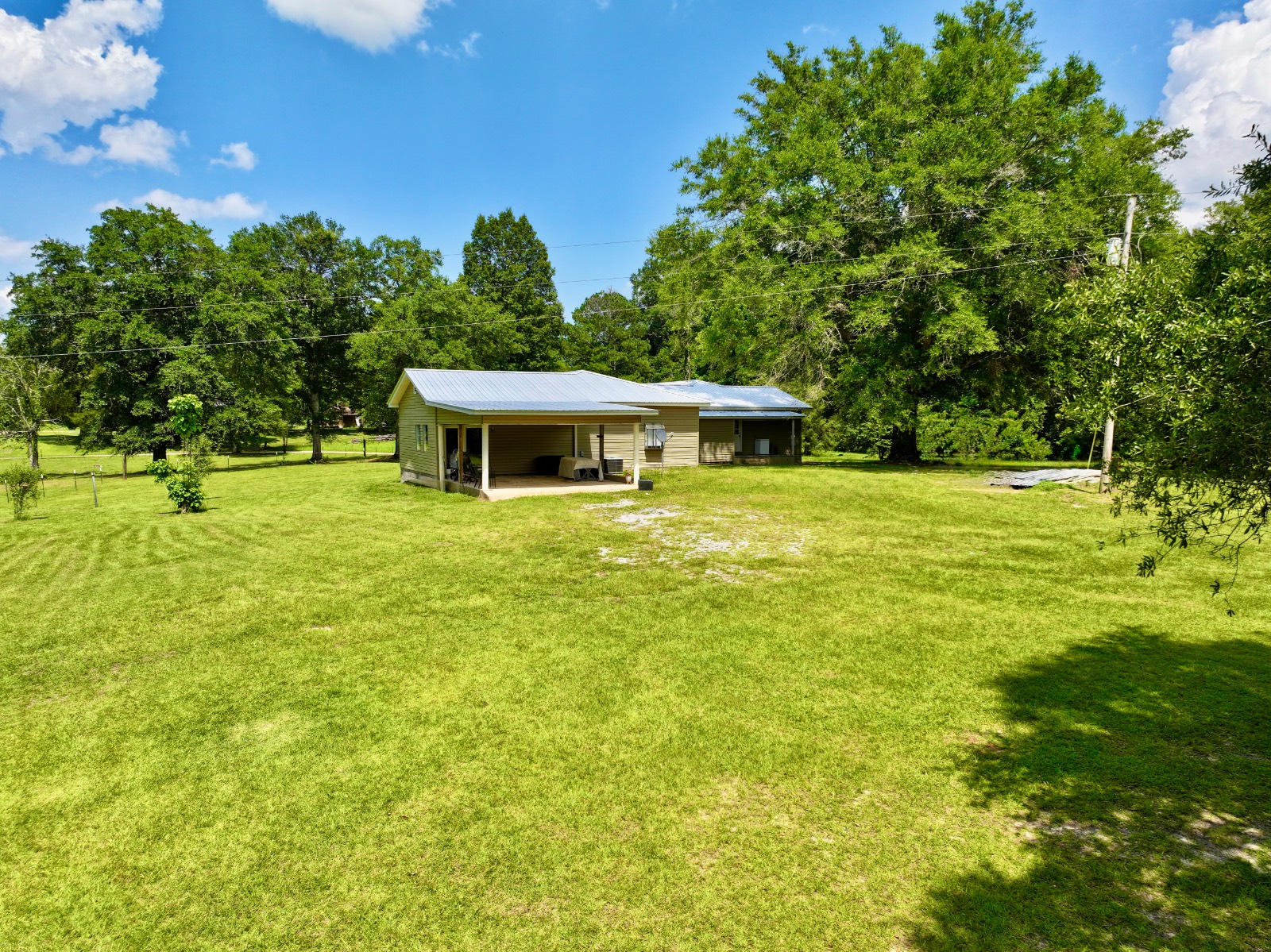 90 Holmes Drive