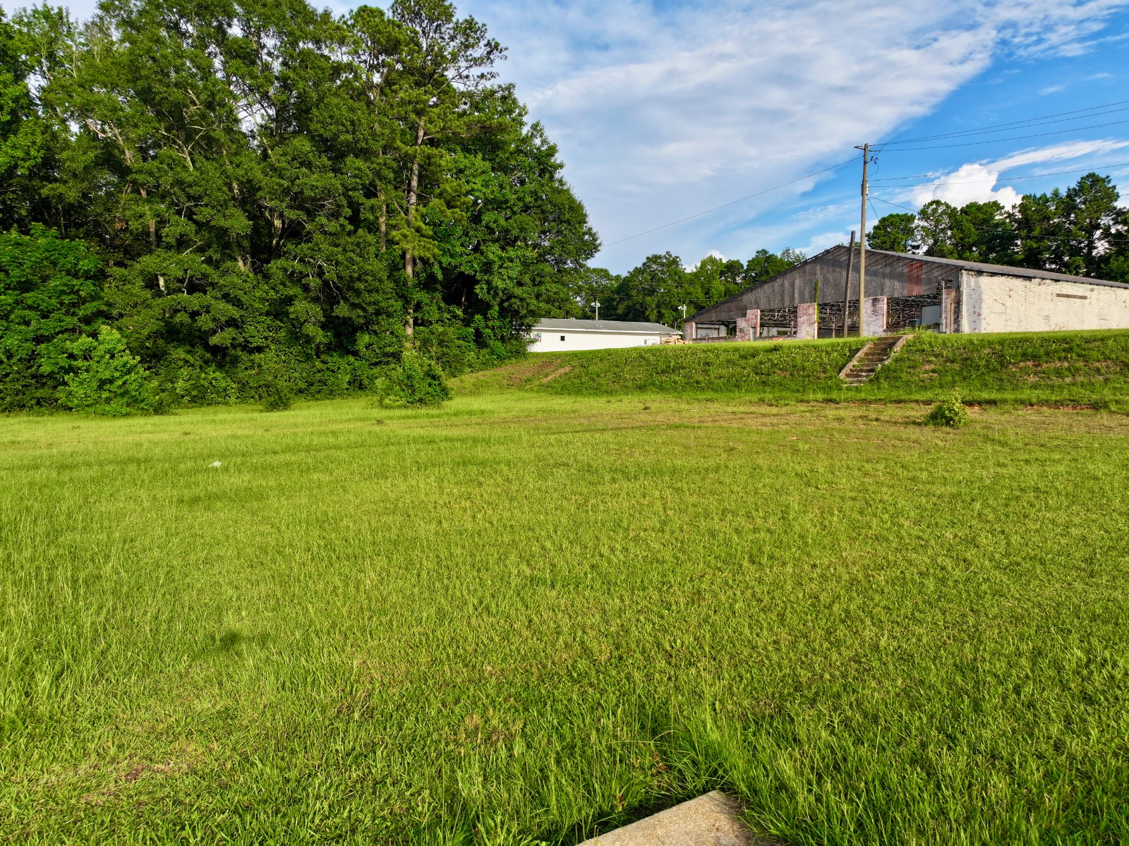 33000 Hwy 43 North