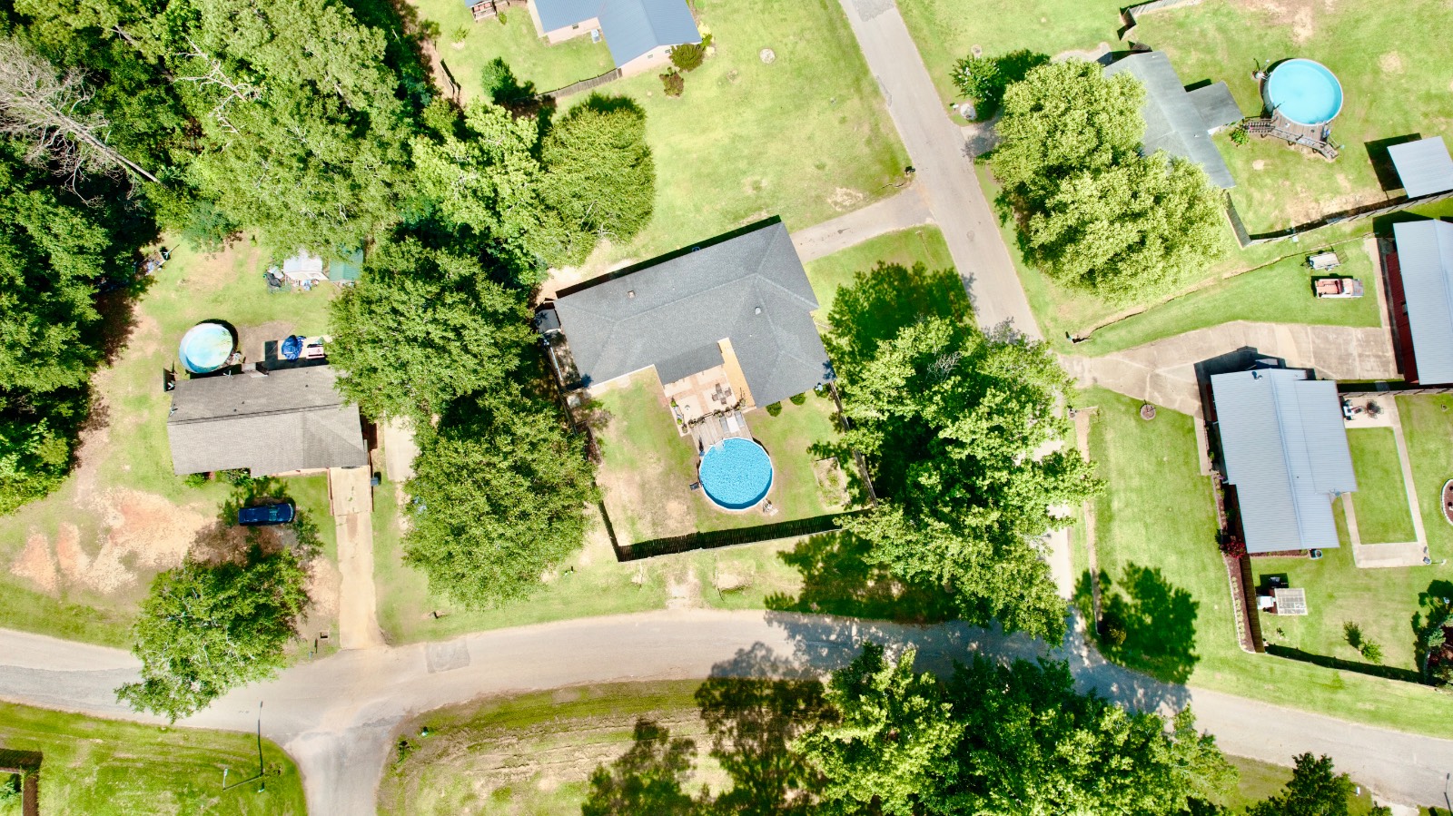 412 MacMillian Drive
