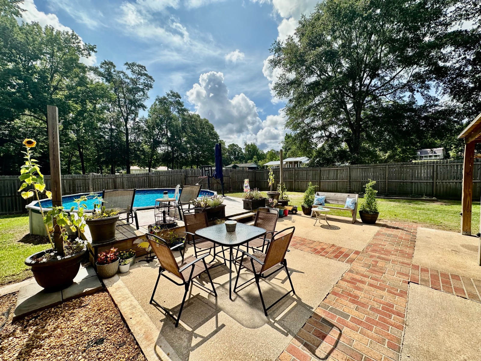 412 MacMillian Drive