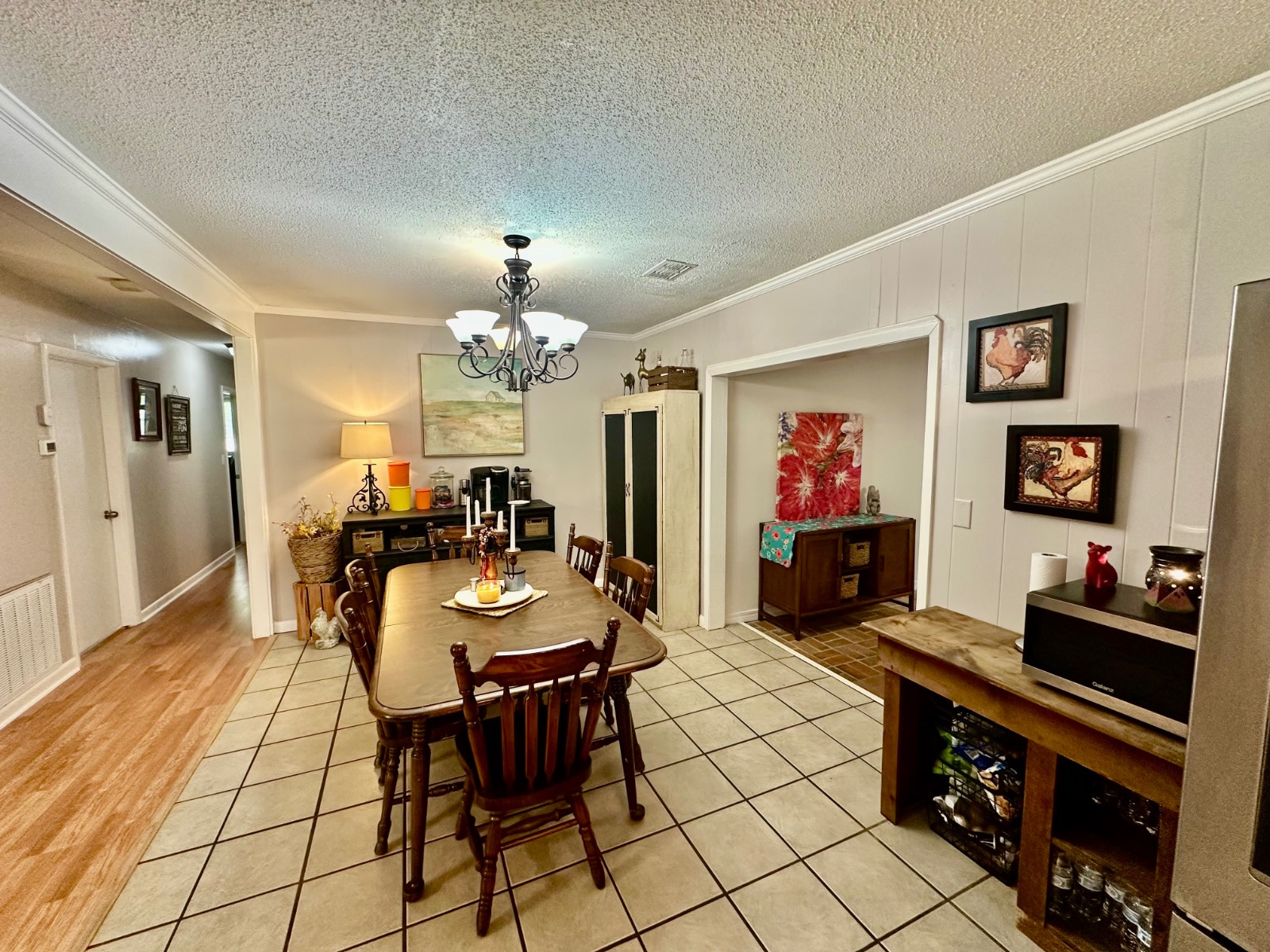412 MacMillian Drive