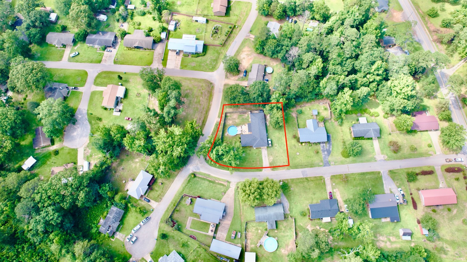 412 MacMillian Drive
