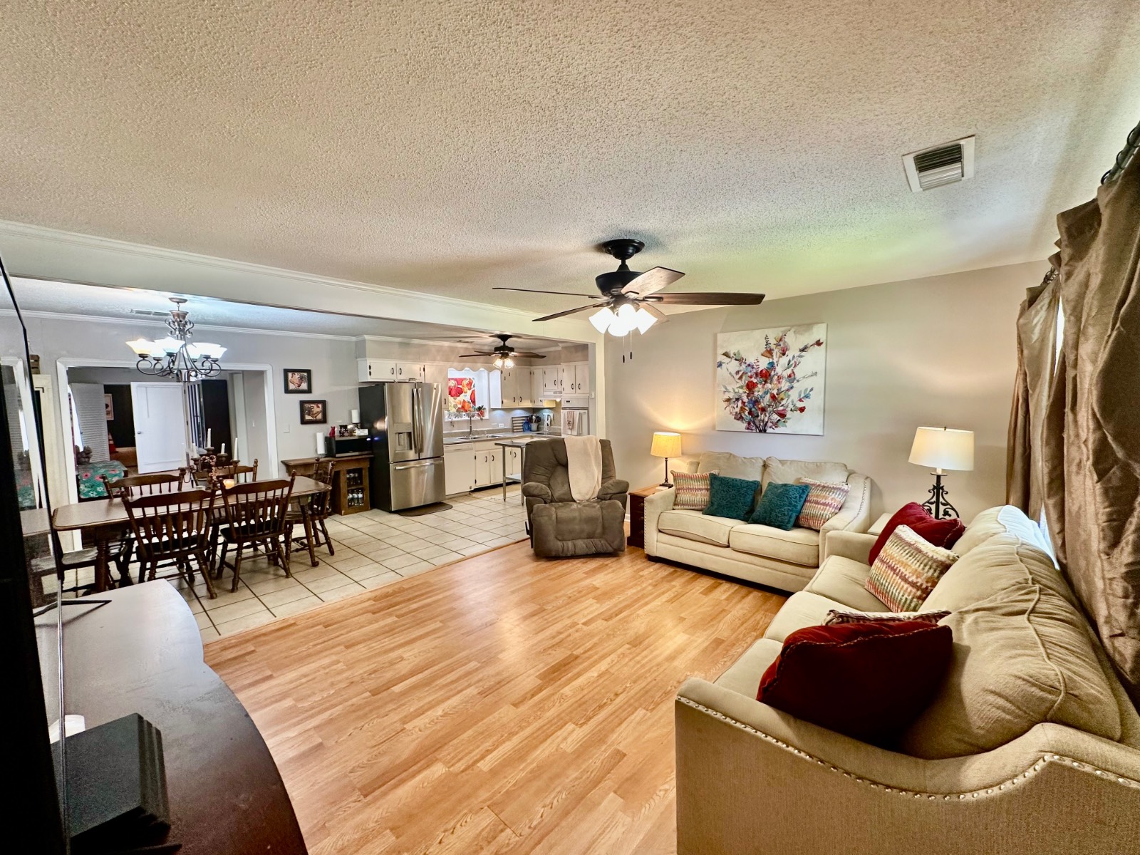 412 MacMillian Drive