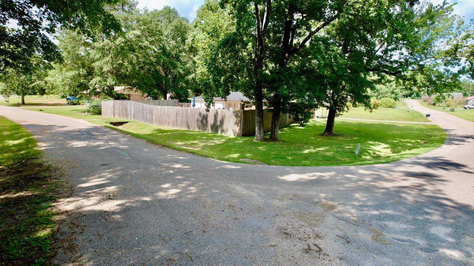 412 MacMillian Drive