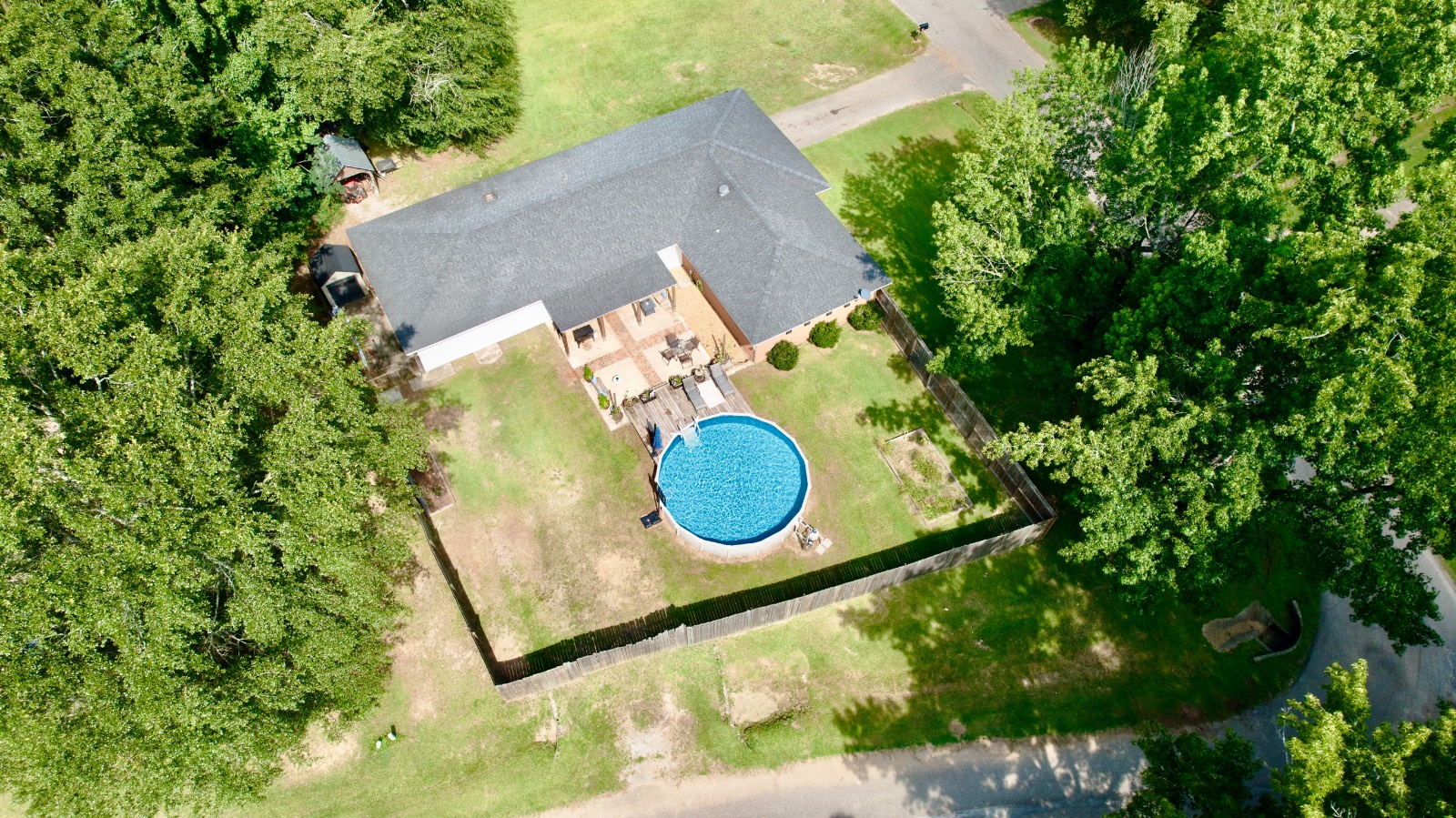 412 MacMillian Drive