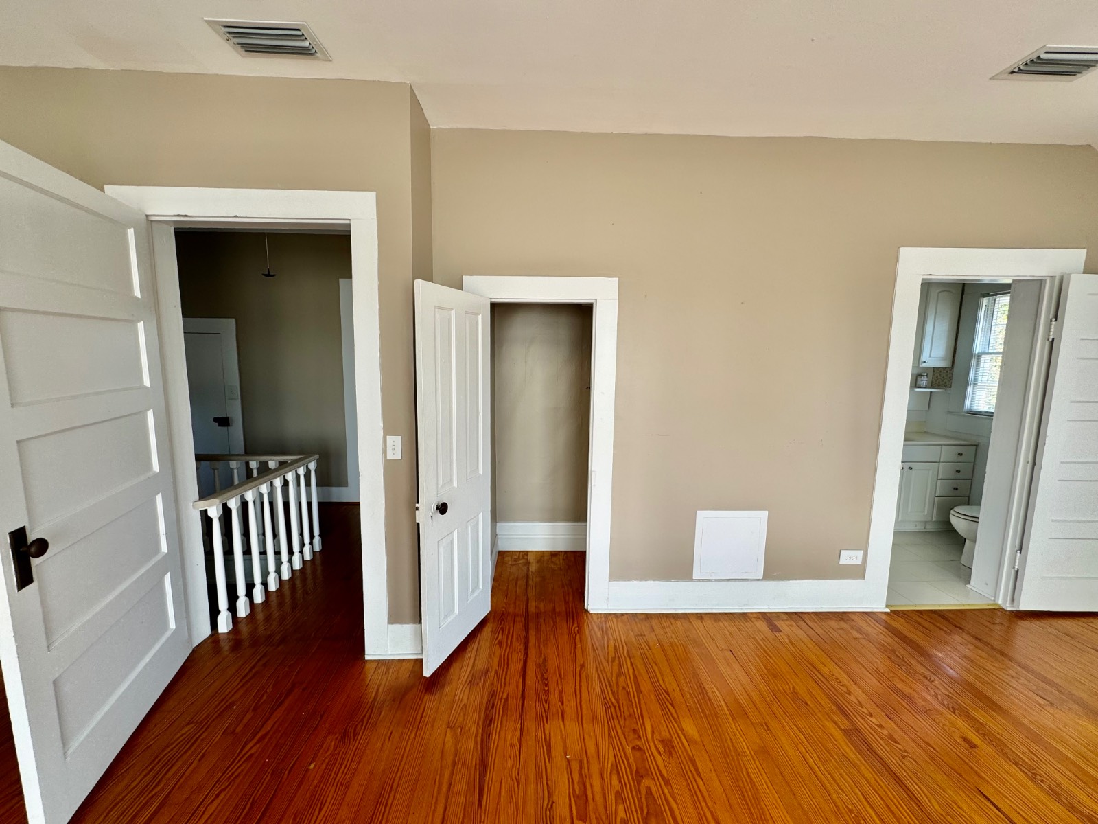 309 College Ave