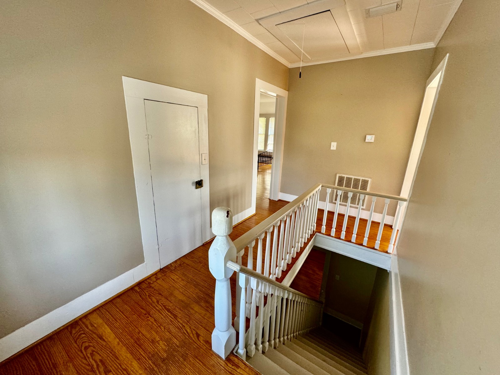309 College Ave