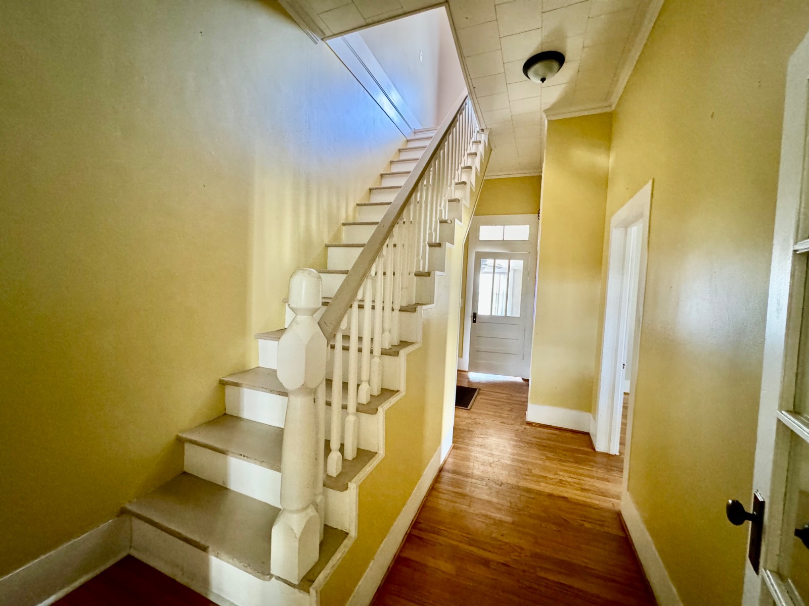 309 College Ave
