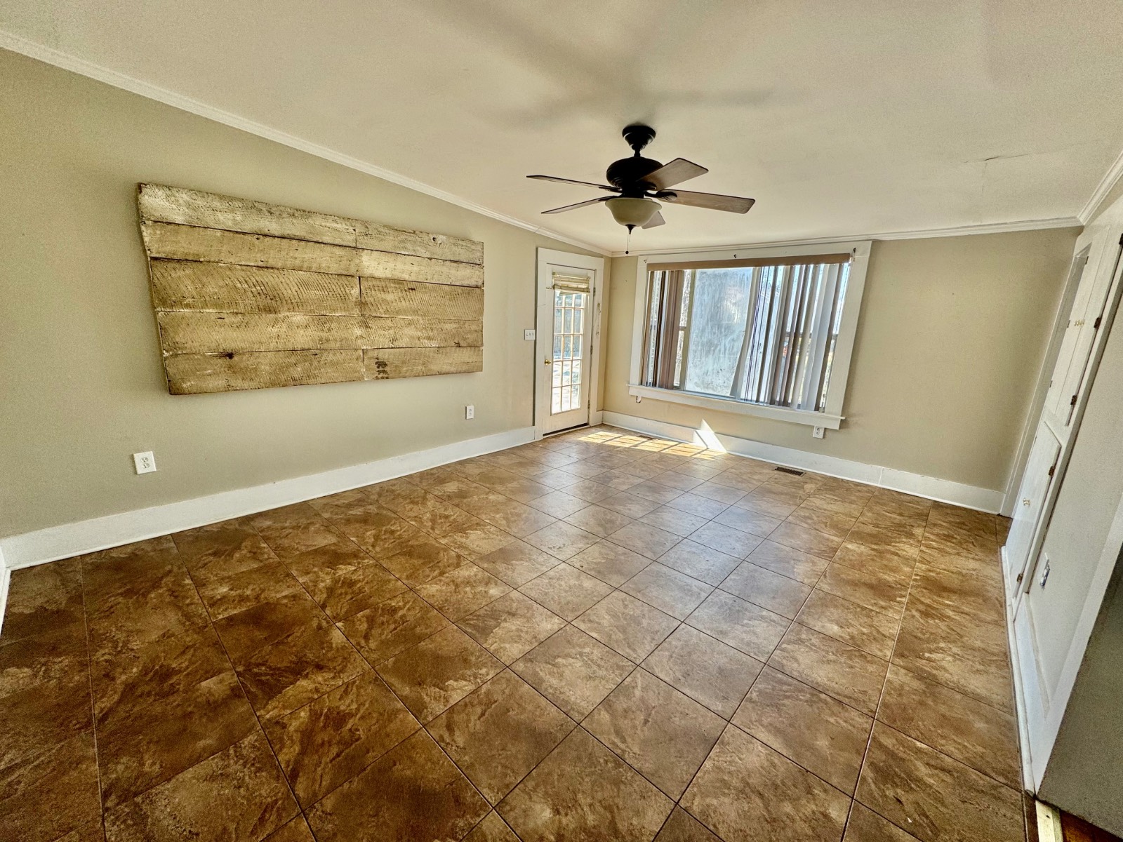 309 College Ave
