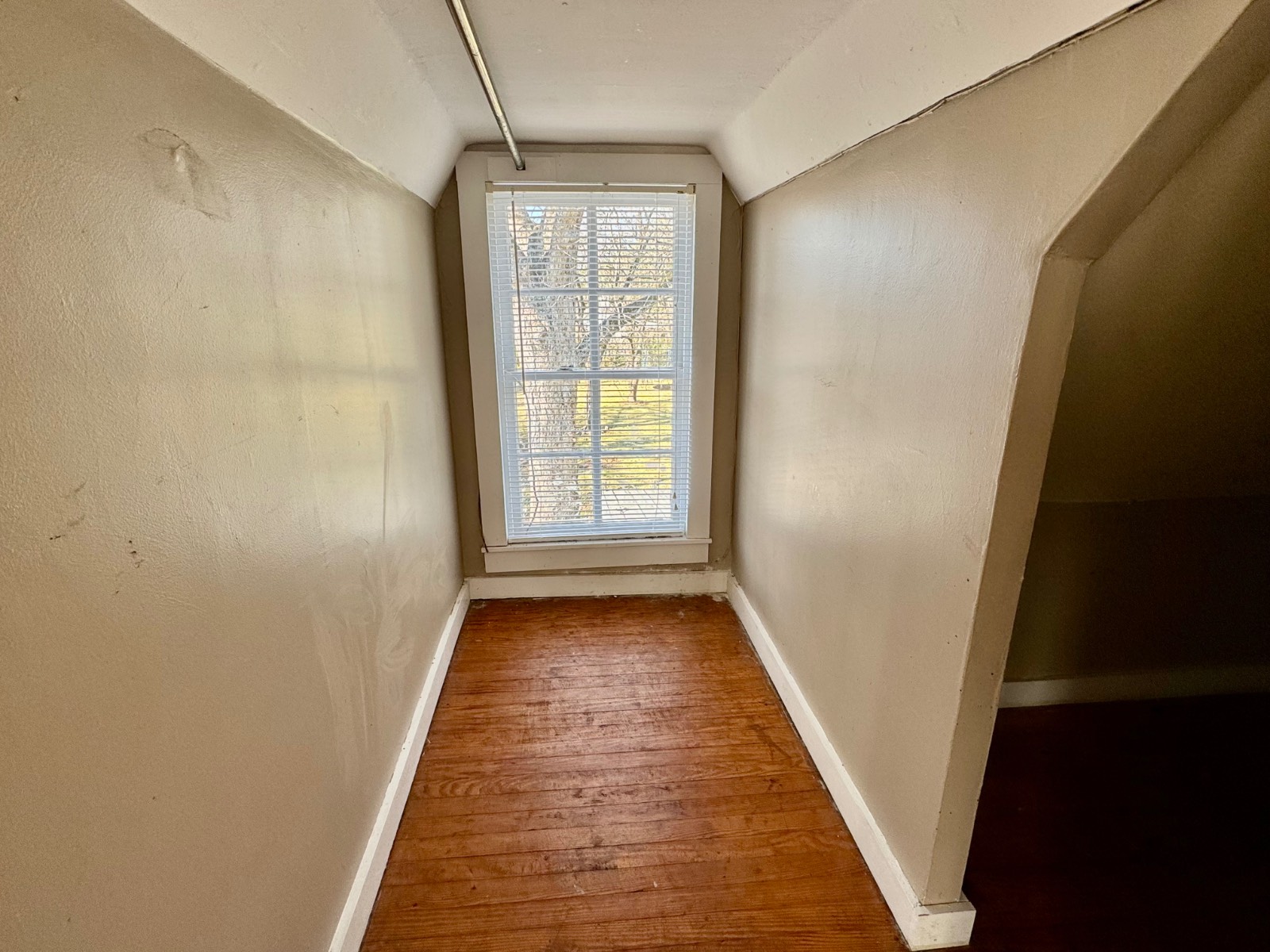 309 College Ave