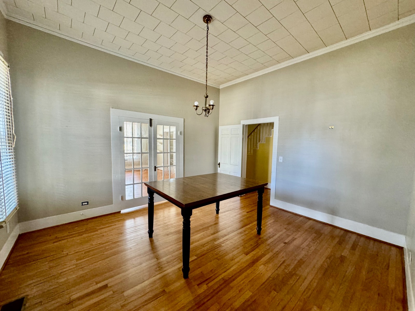 309 College Ave