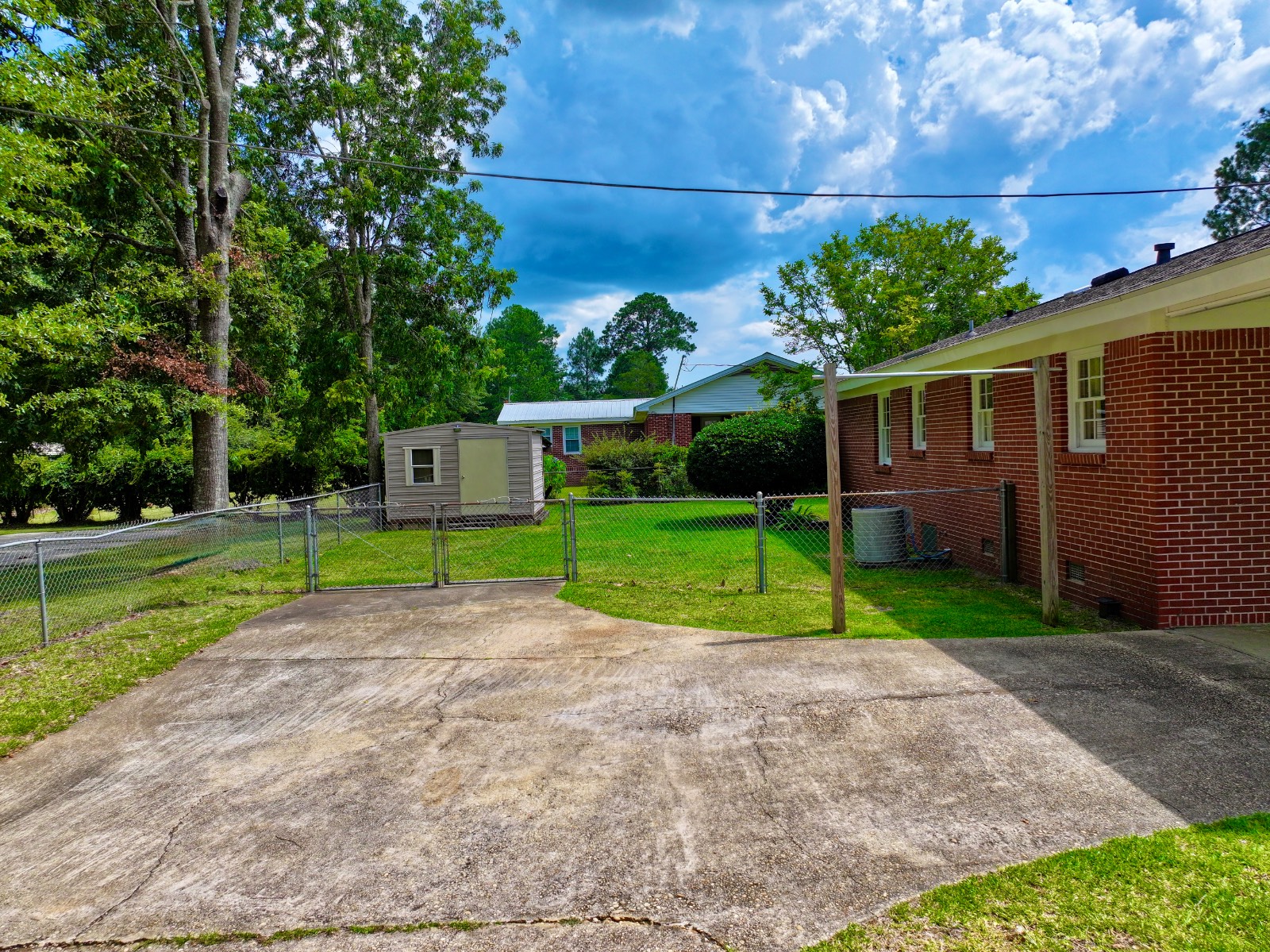 111 Sage Ave