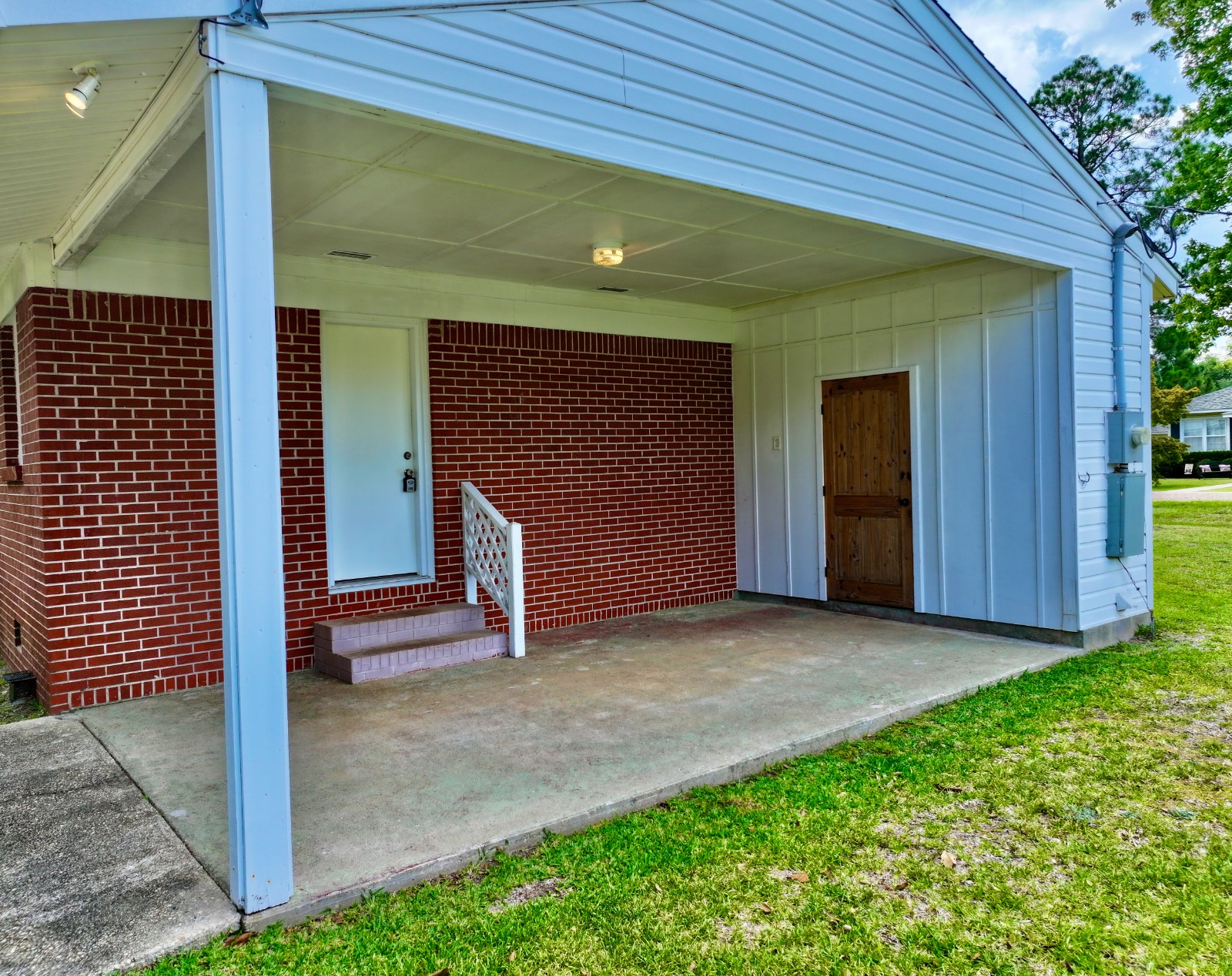 111 Sage Ave