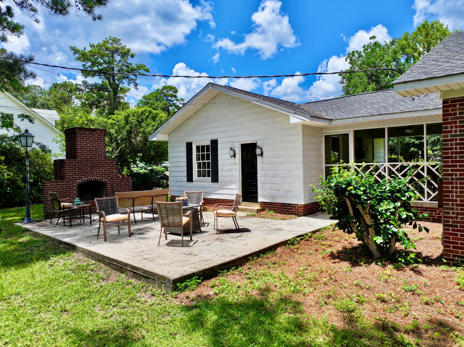 167 4th Ave