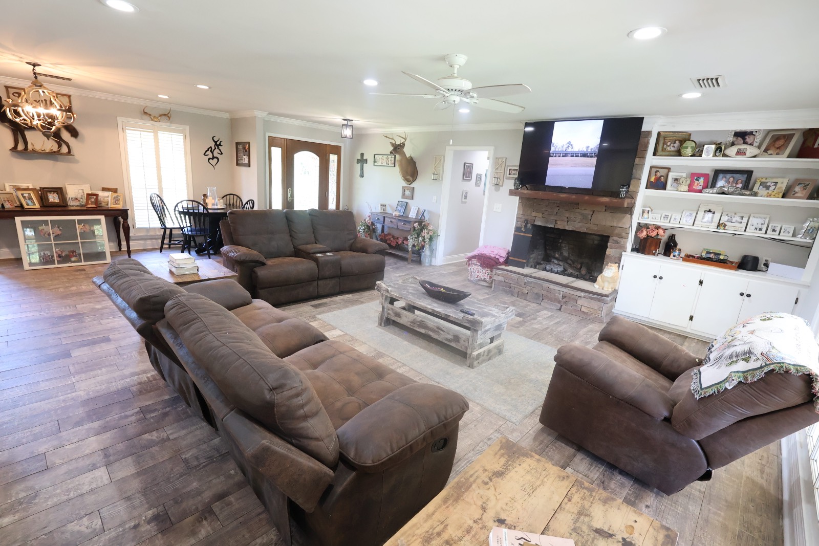 61 Willmoore Circle