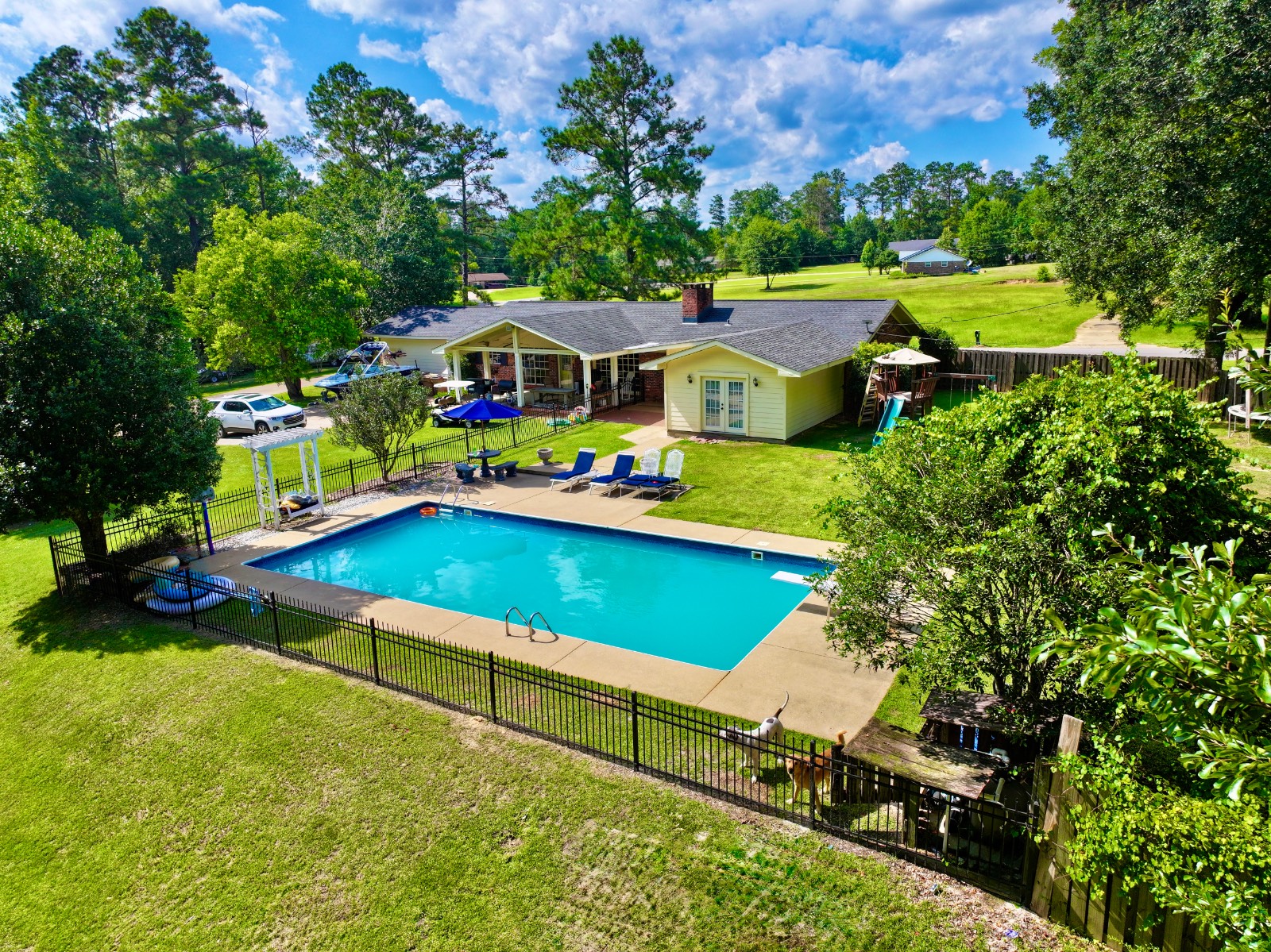61 Willmoore Circle