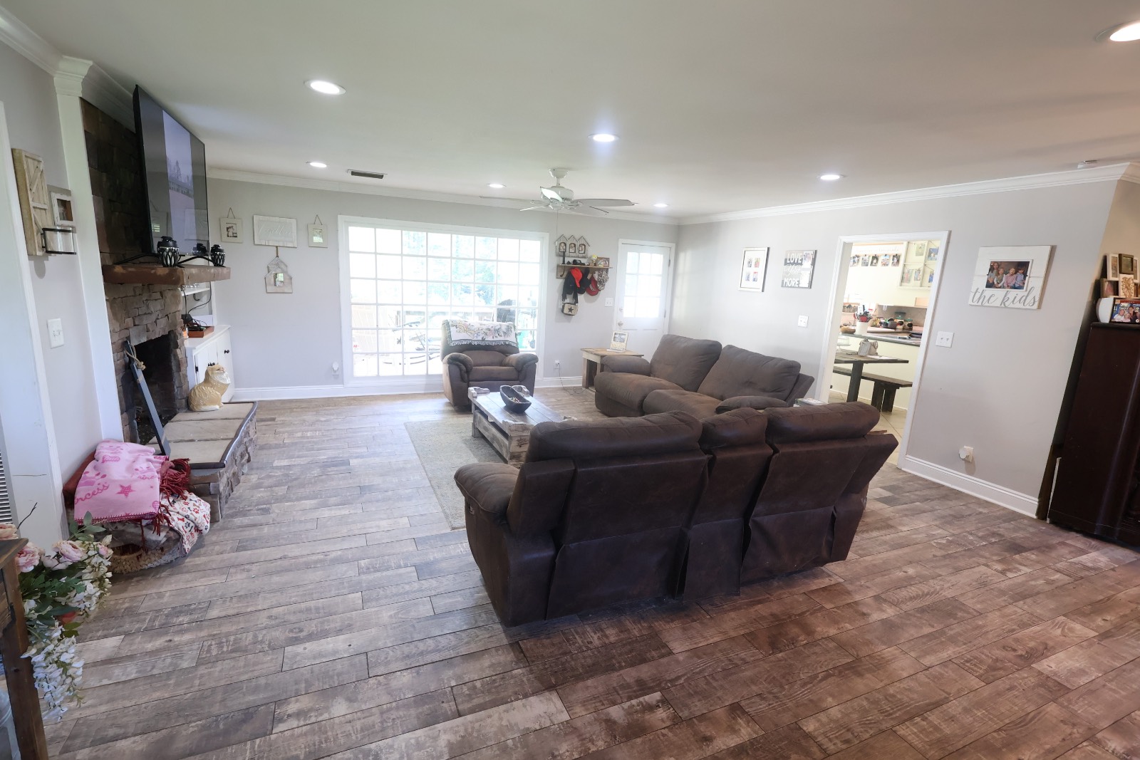 61 Willmoore Circle