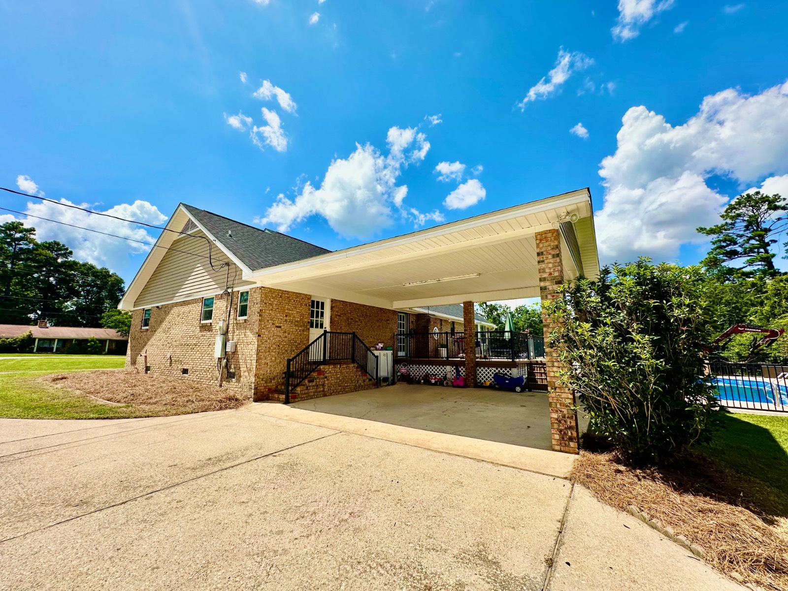 815 Edgewood Drive