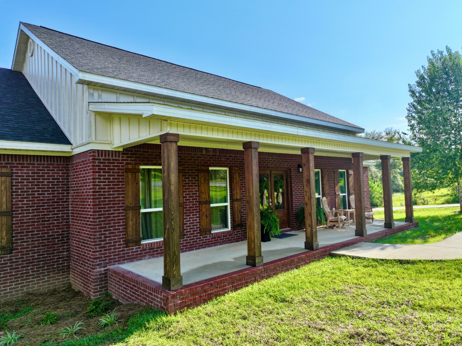 460 Tellie Trail