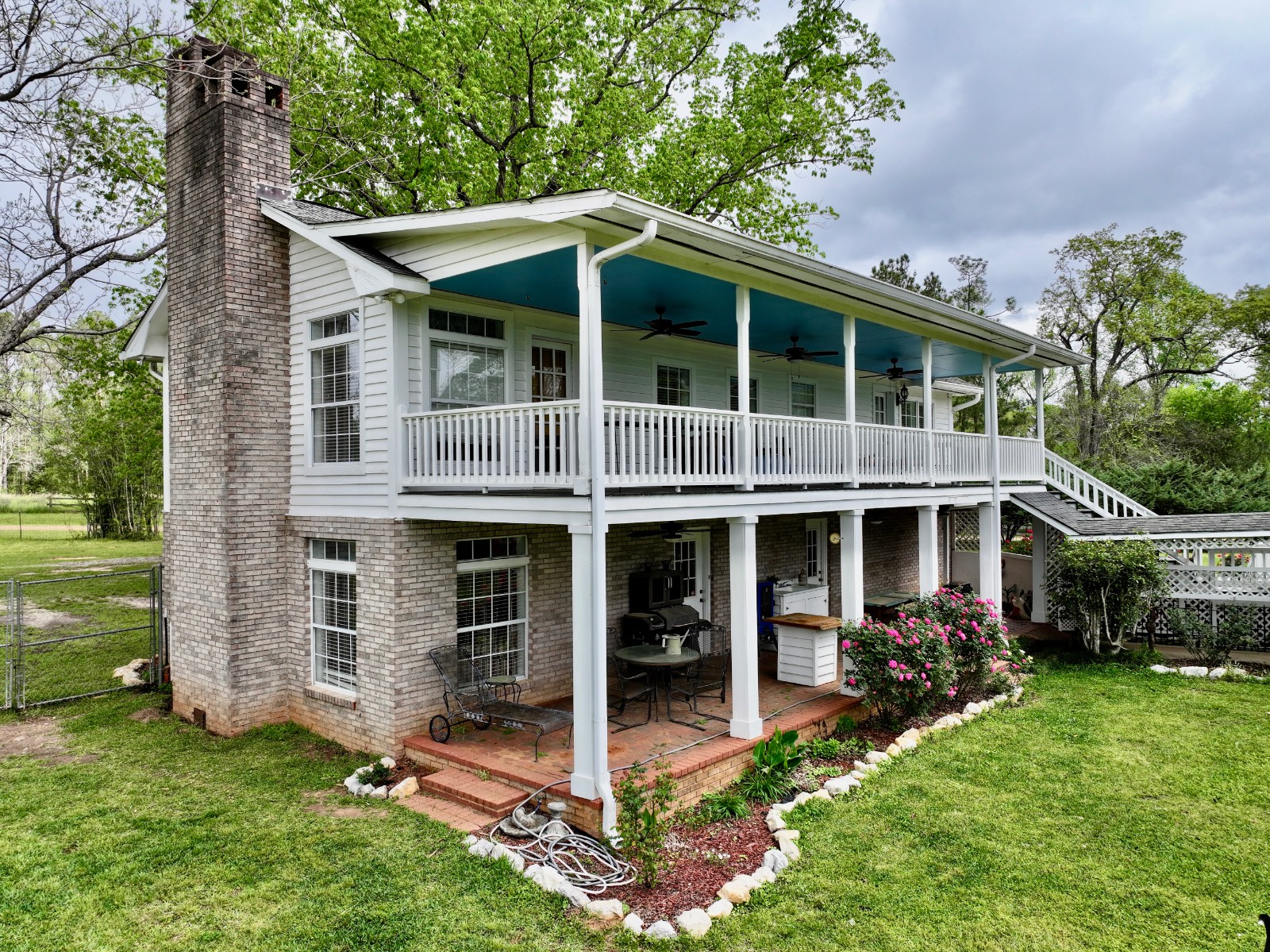2006 Evergreen Road