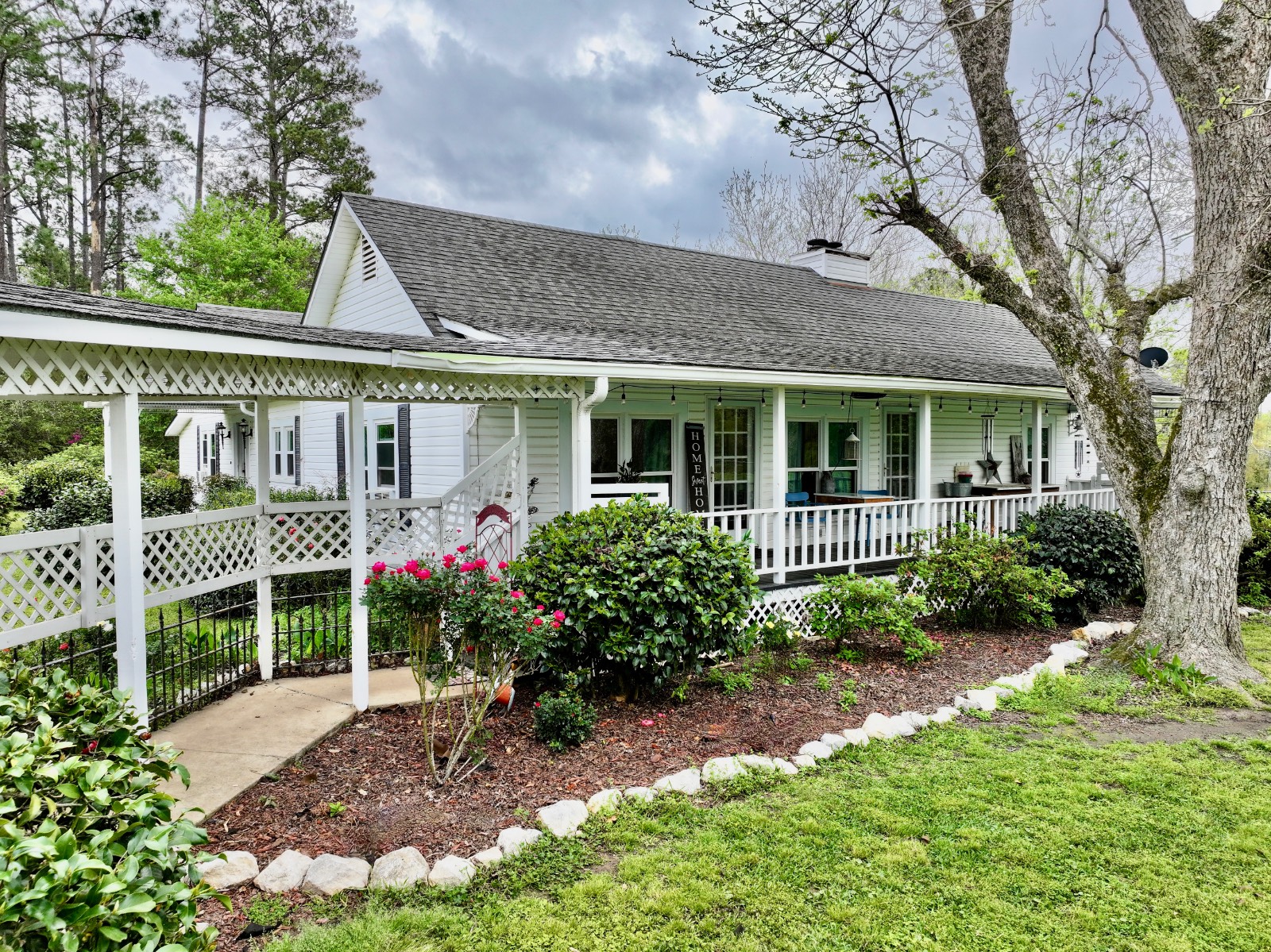 2006 Evergreen Road