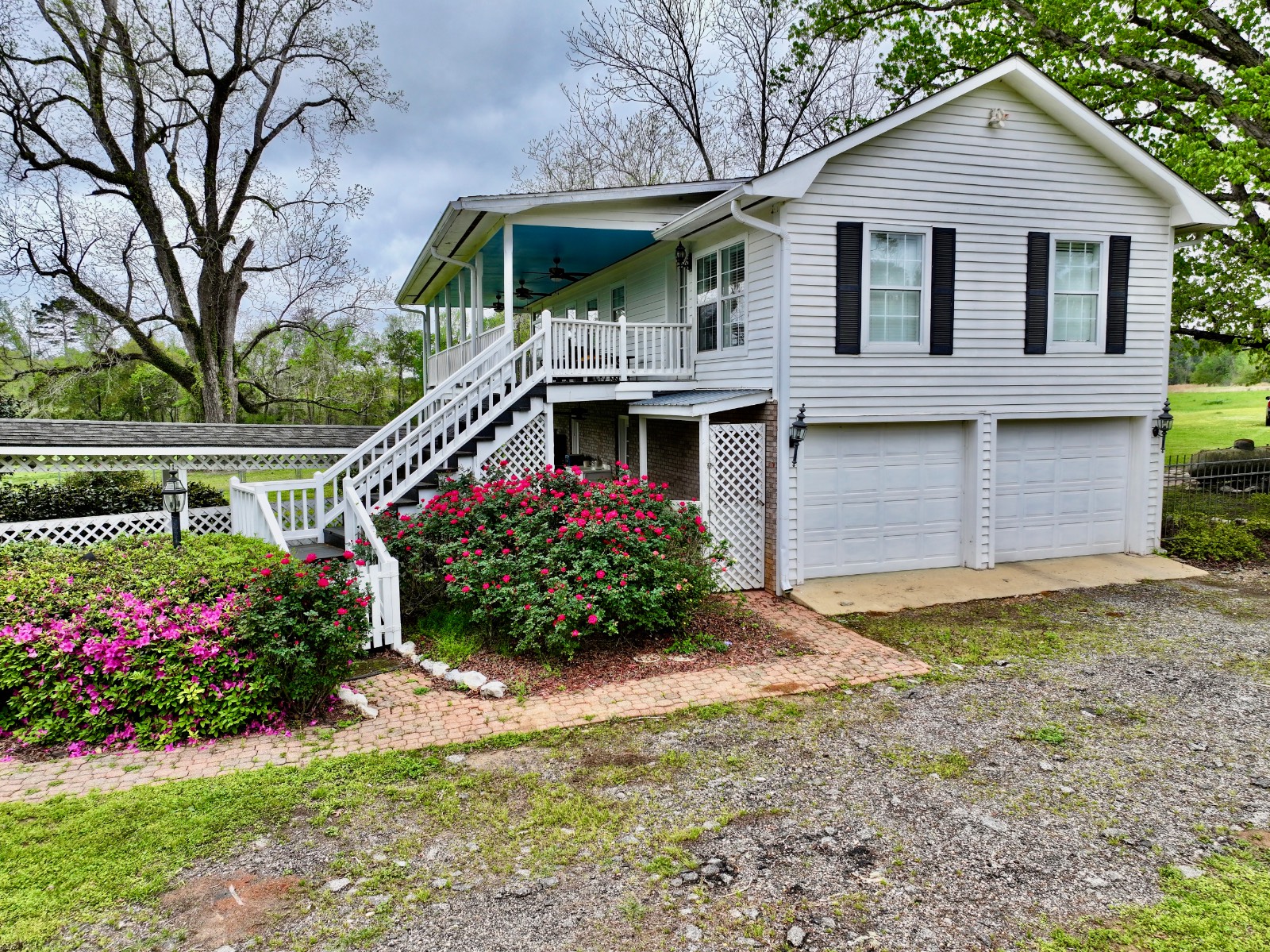 2006 Evergreen Road