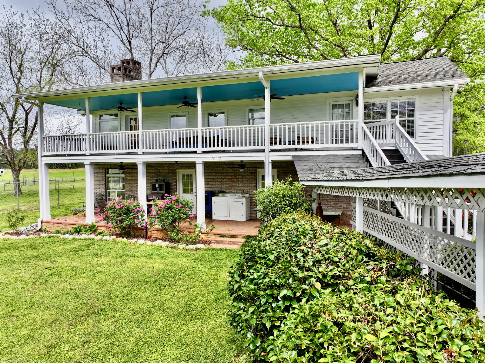 2006 Evergreen Road