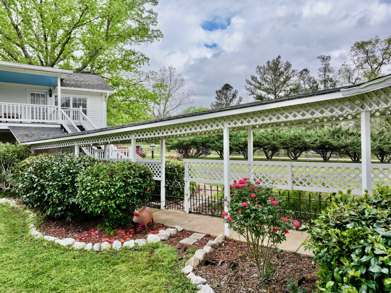 2006 Evergreen Road