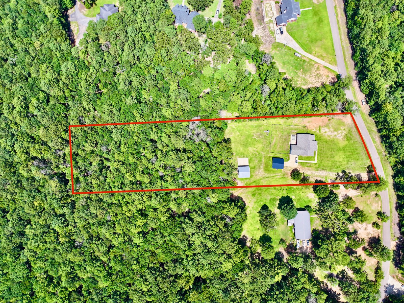 825 Whitehead Lane