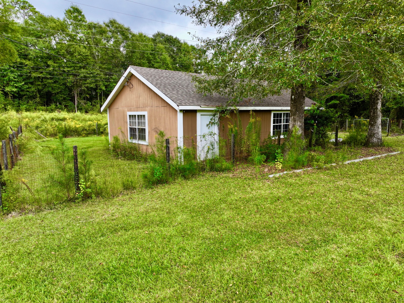 1560 Linwood Drive