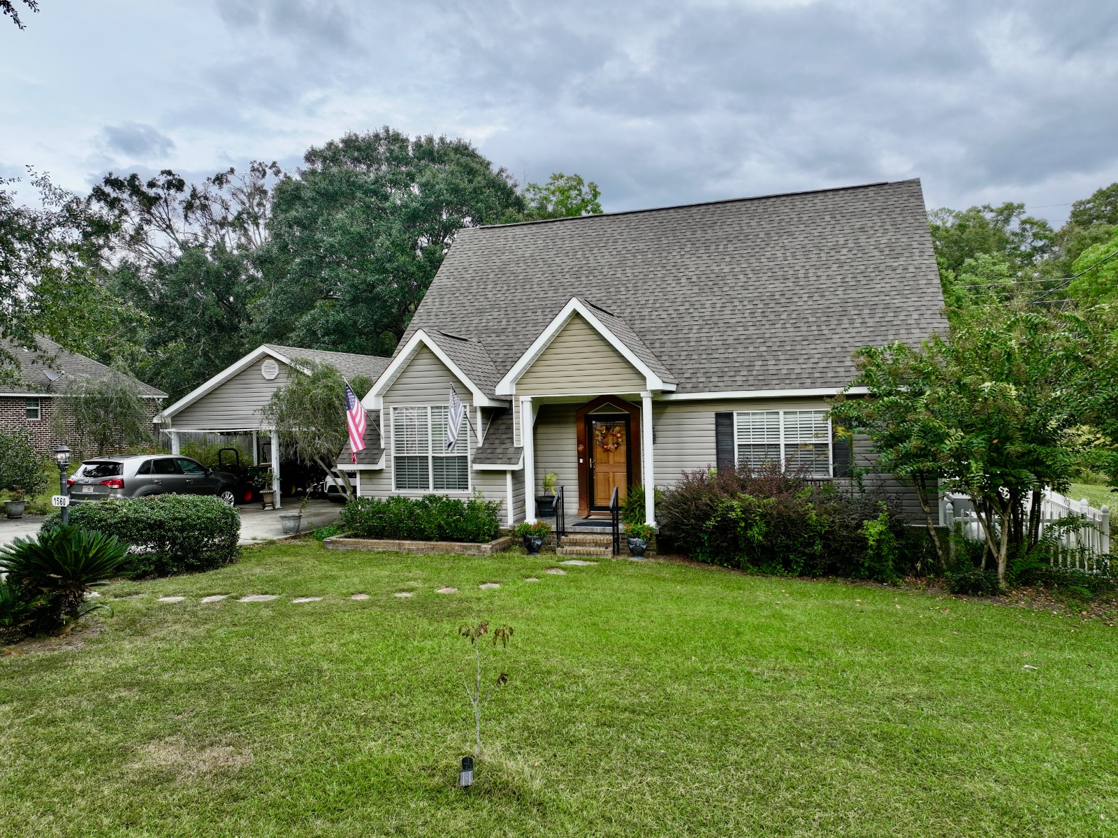 1560 Linwood Drive
