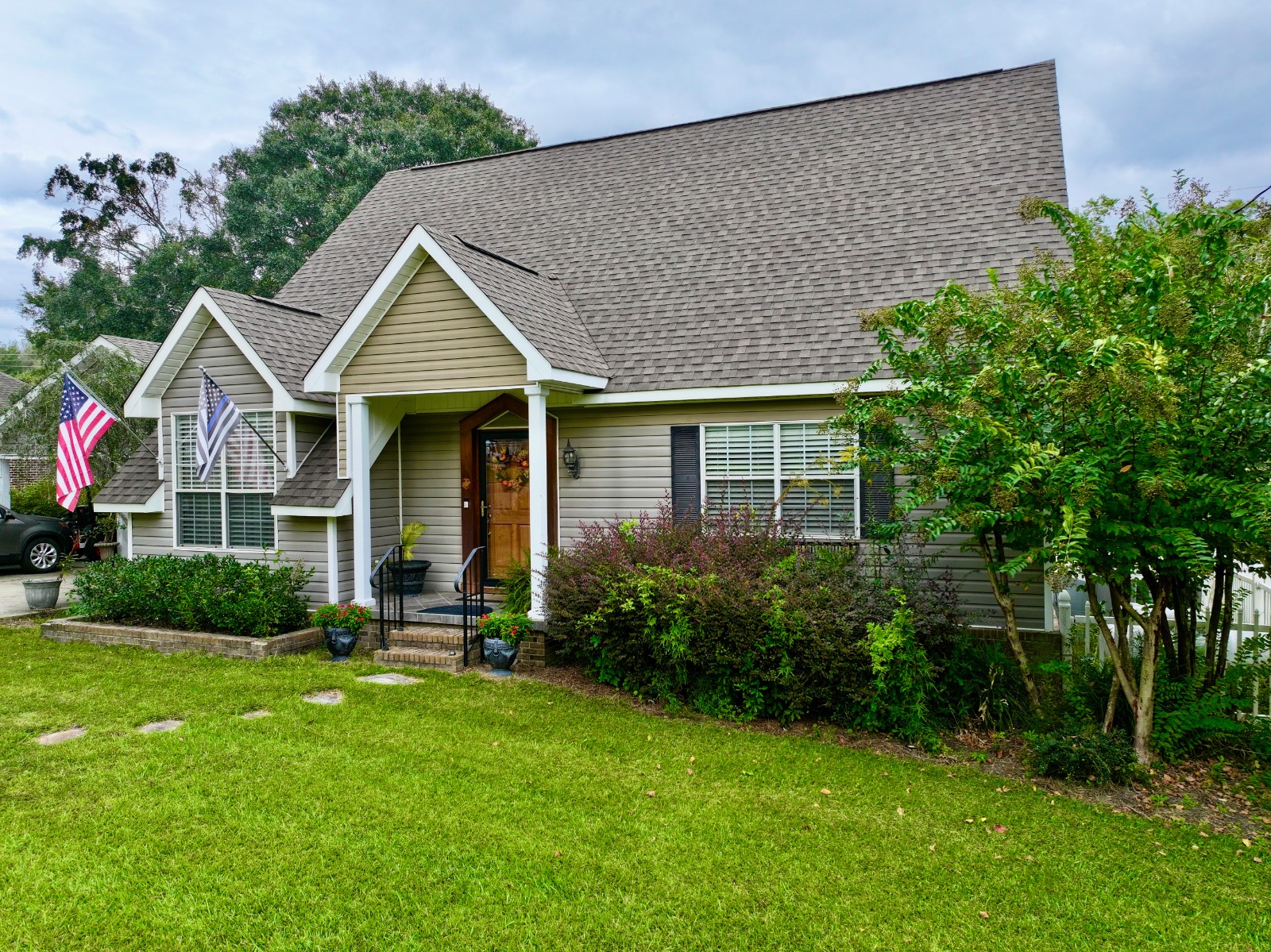 1560 Linwood Drive