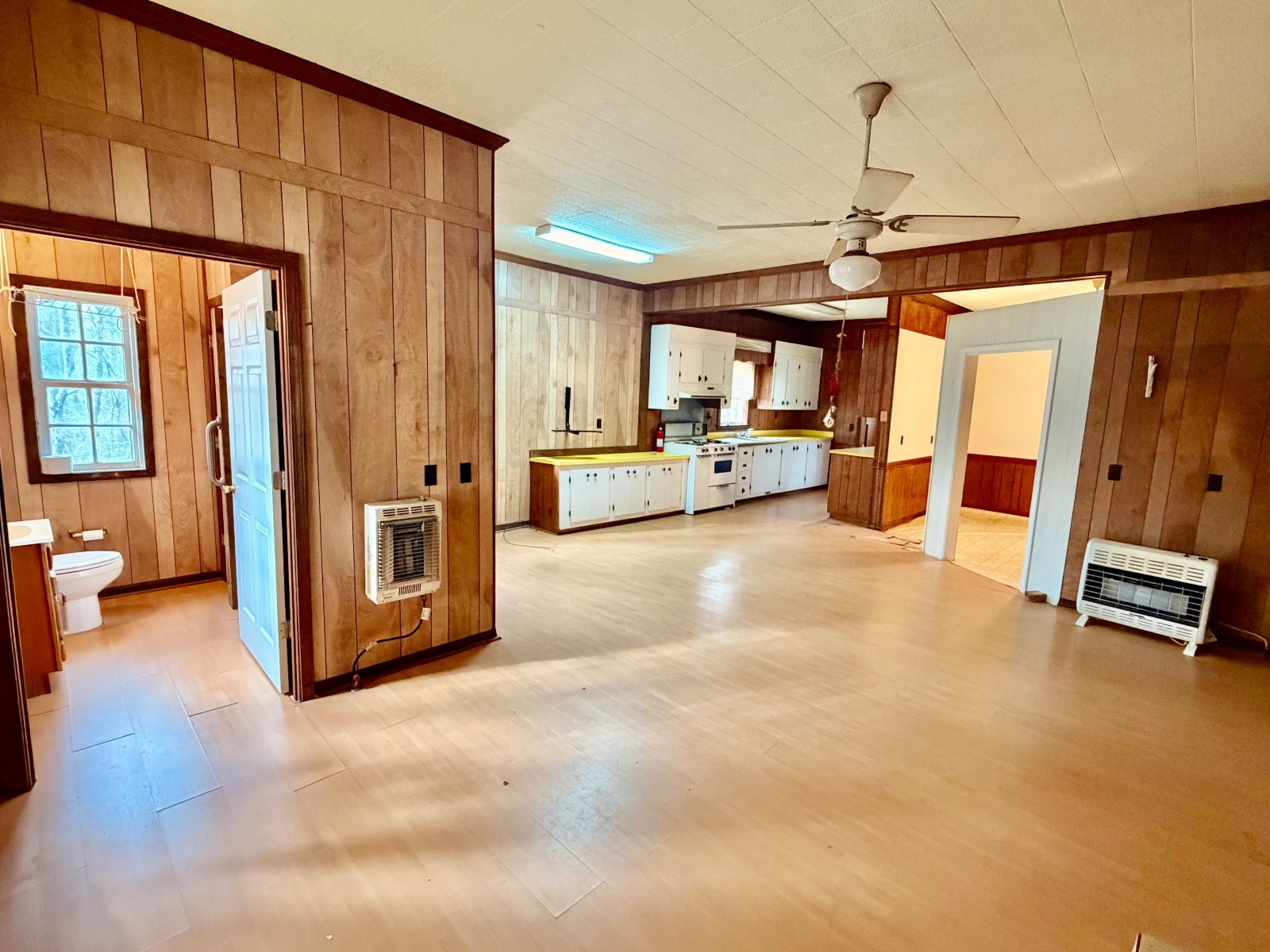 2056 Old Highway 5 S