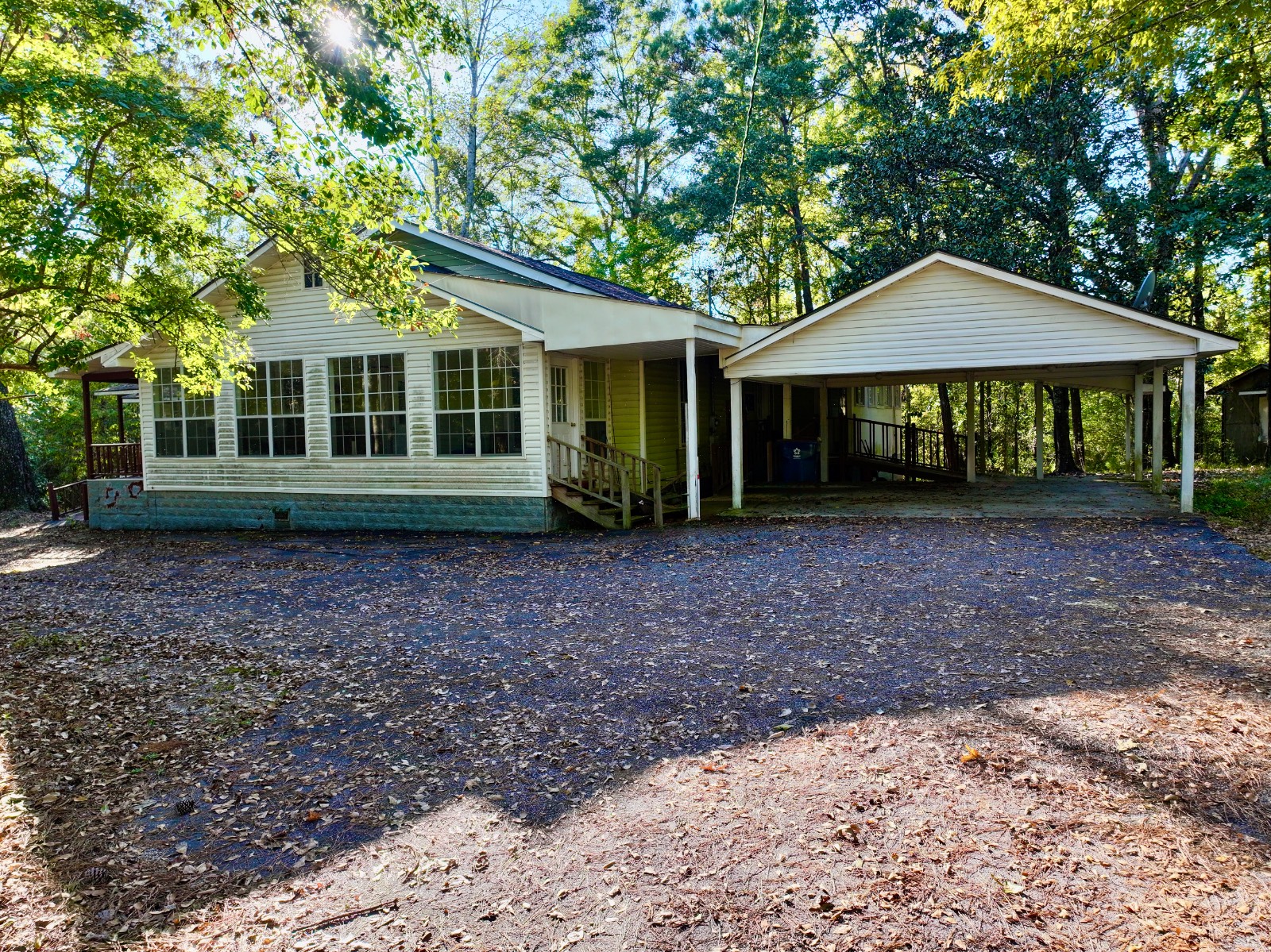 2056 Old Highway 5 S